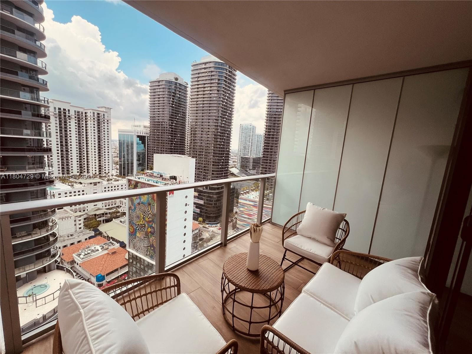 1010 Brickell Ave # 2710, Miami FL 33131 — 1