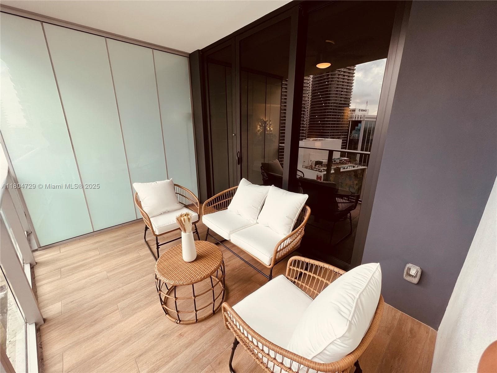 1010 Brickell Ave # 2710, Miami FL 33131 — 18