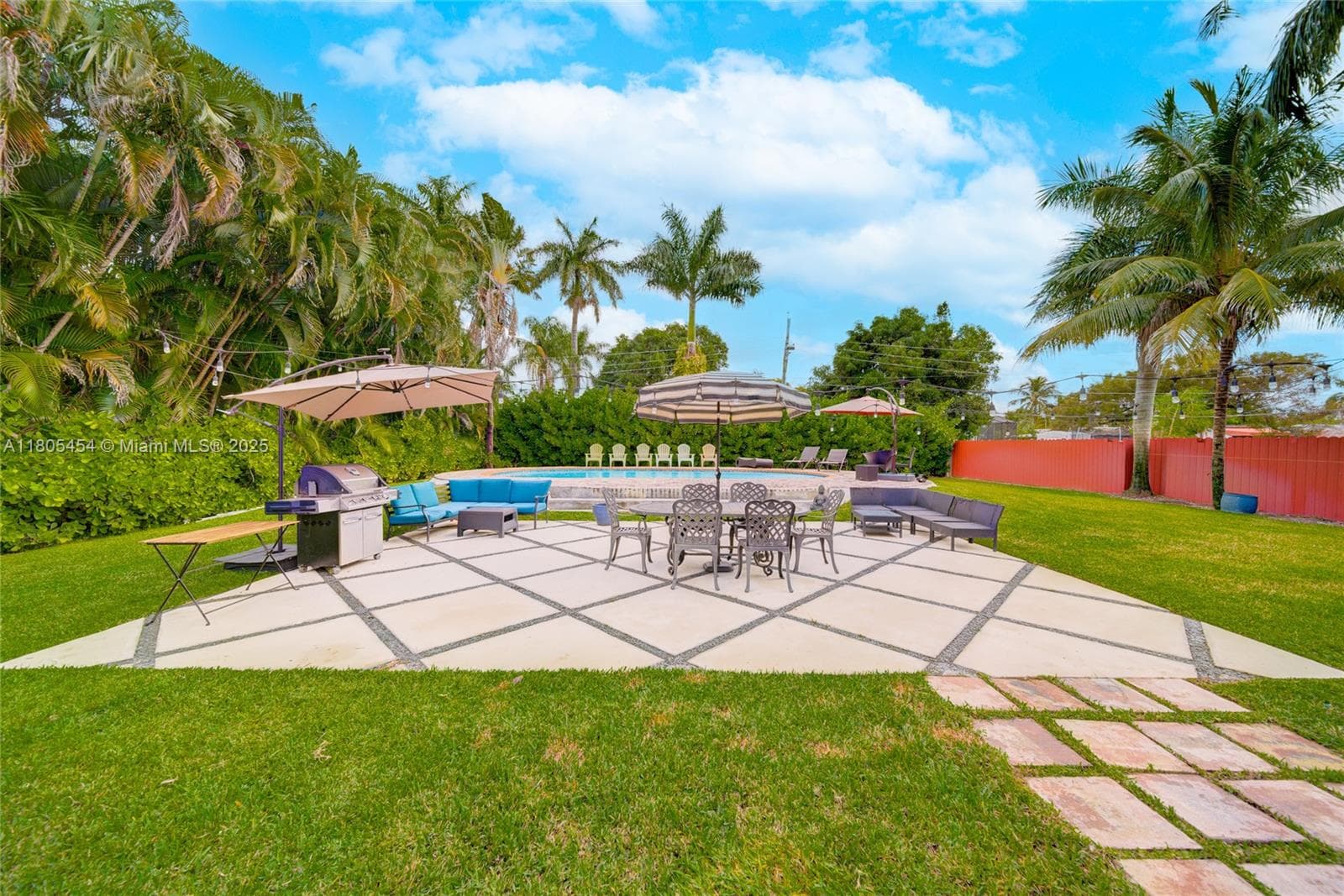13801 NE 1st Ave, Miami FL 33161 — 5