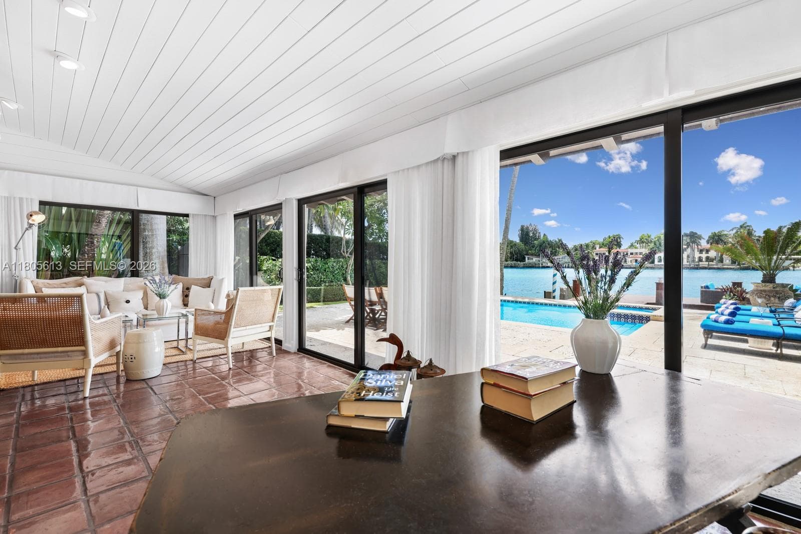 56 S Hibiscus Dr, Miami Beach FL 33139 — 16