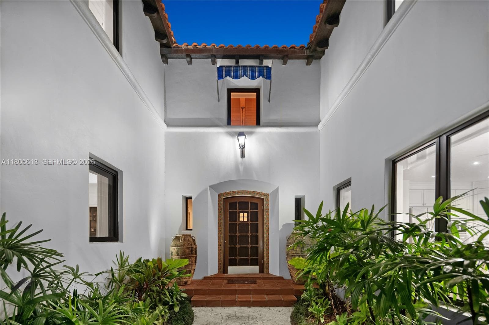 56 S Hibiscus Dr, Miami Beach FL 33139 — 28