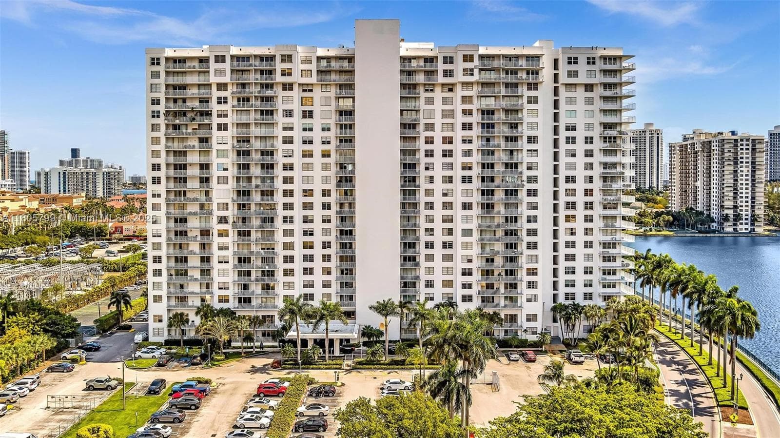 2801 NE 183rd St # 1703W, Aventura FL 33160 — 46
