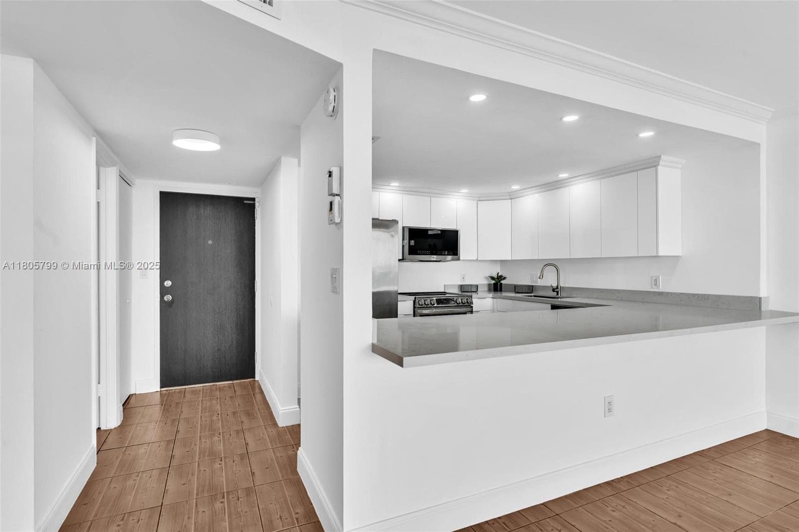 2801 NE 183rd St # 1703W, Aventura FL 33160 — 9