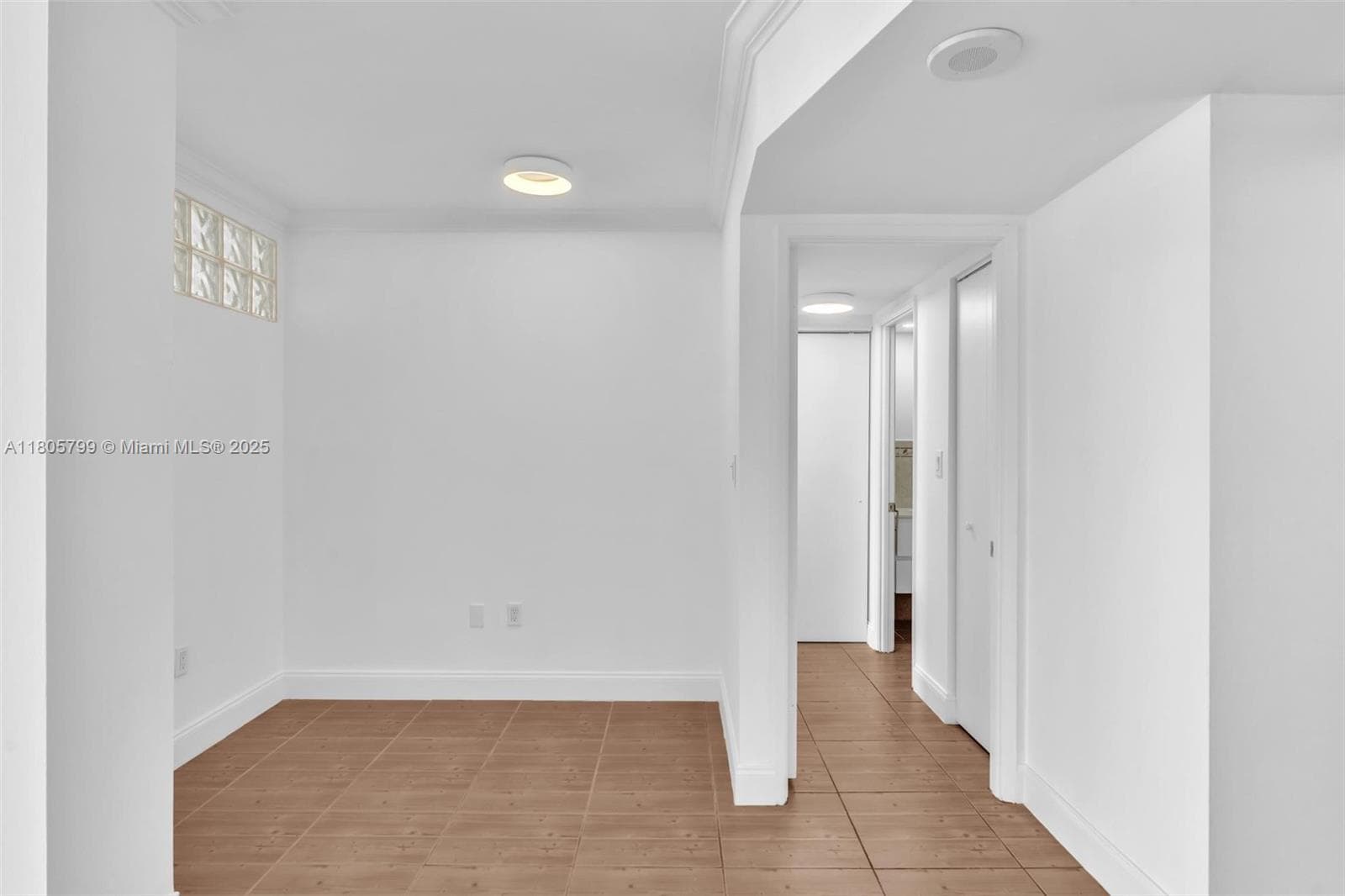 2801 NE 183rd St # 1703W, Aventura FL 33160 — 25