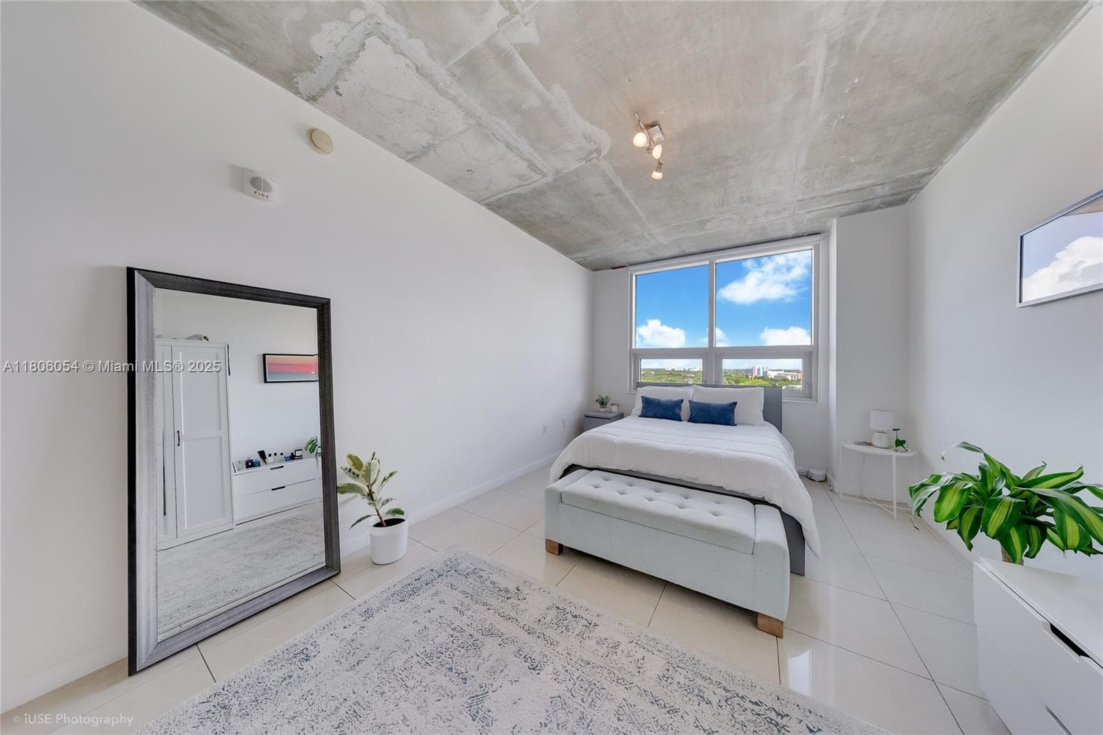 3250 NE 1st Ave # 1007, Miami FL 33137 — 13