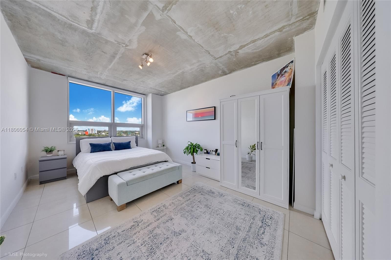 3250 NE 1st Ave # 1007, Miami FL 33137 — 12