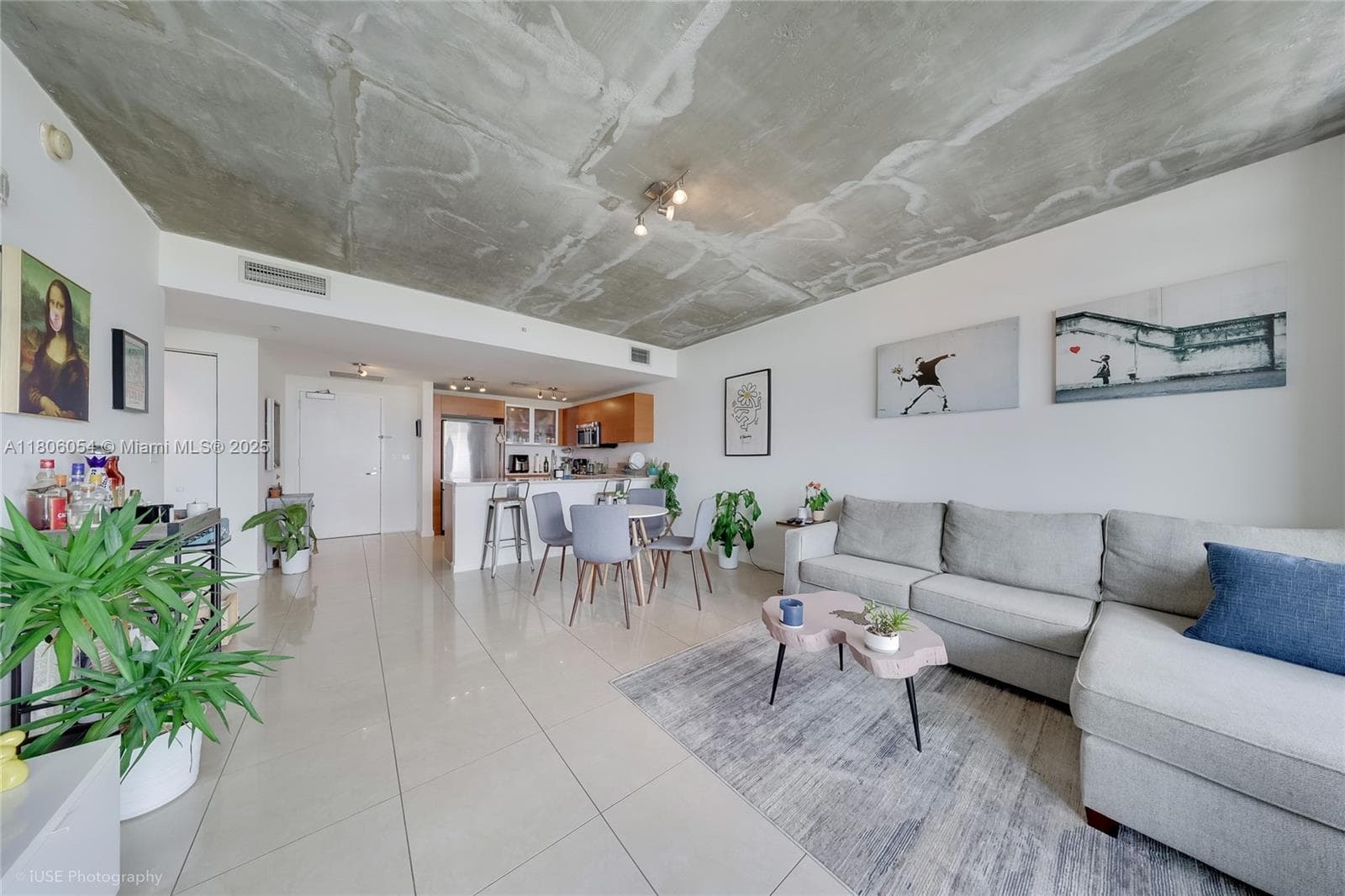 3250 NE 1st Ave # 1007, Miami FL 33137 — 5