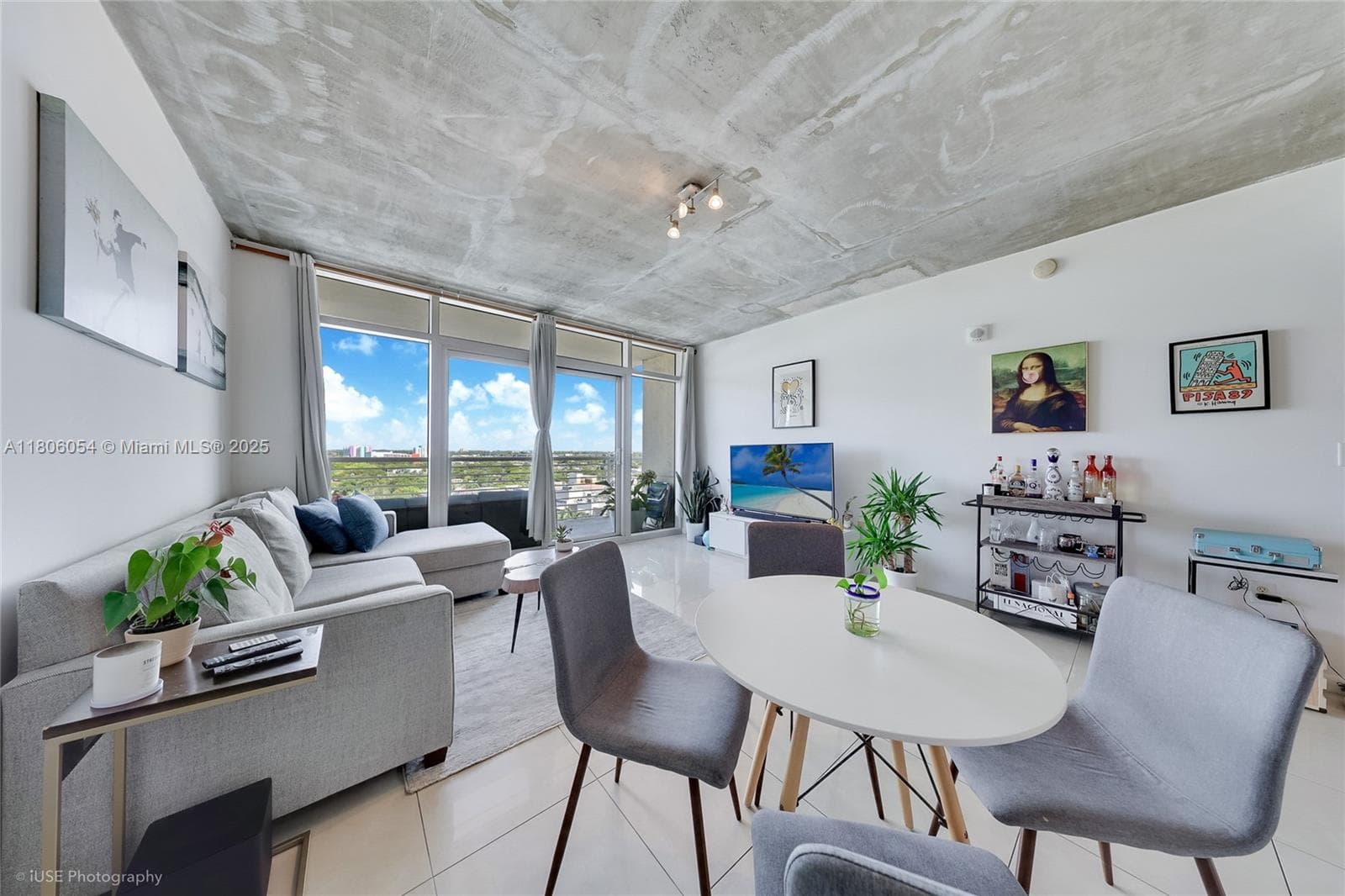 3250 NE 1st Ave # 1007, Miami FL 33137 — 4