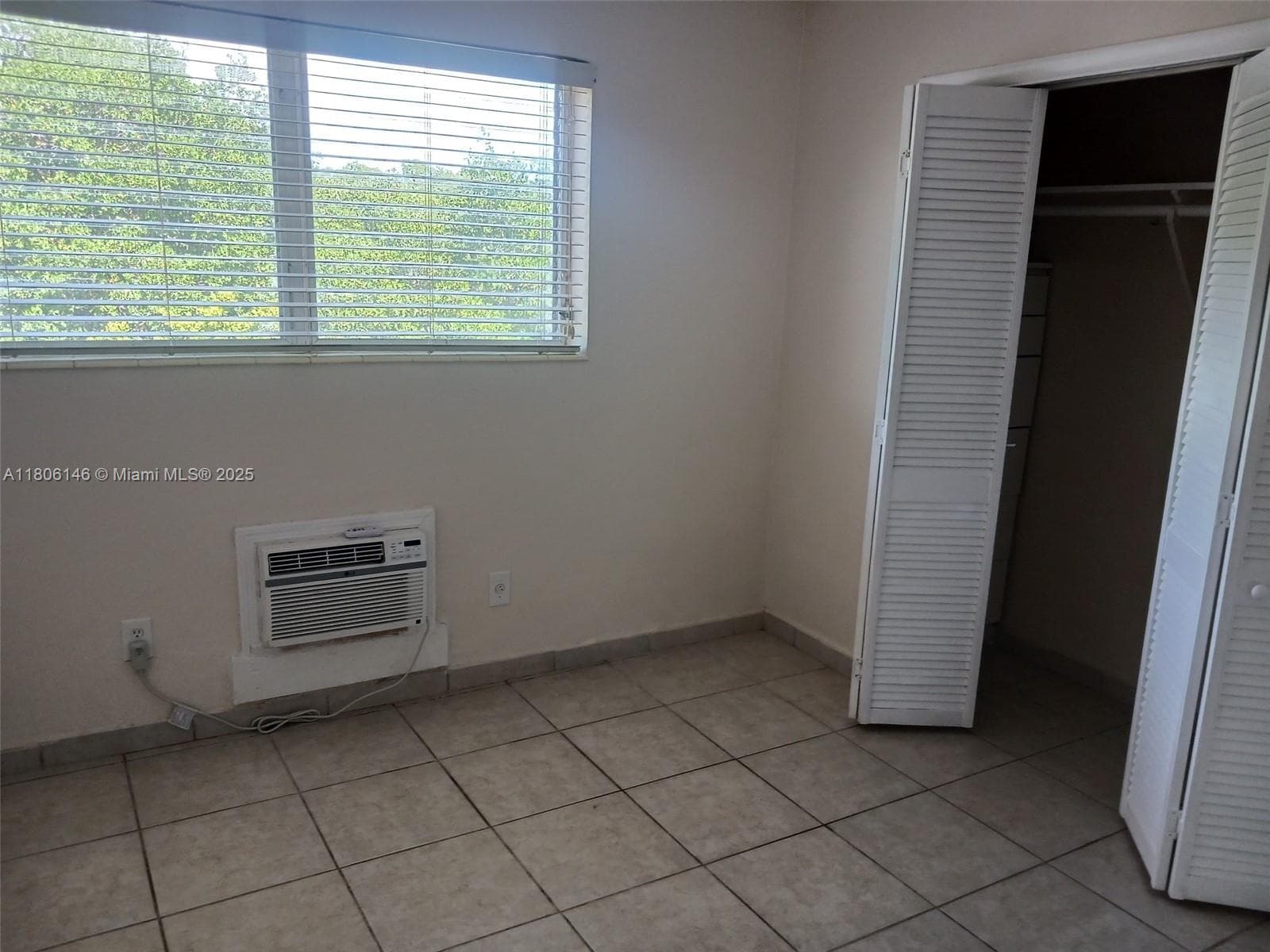 2700 NE 135th St # 30, North Miami FL 33181 — 7