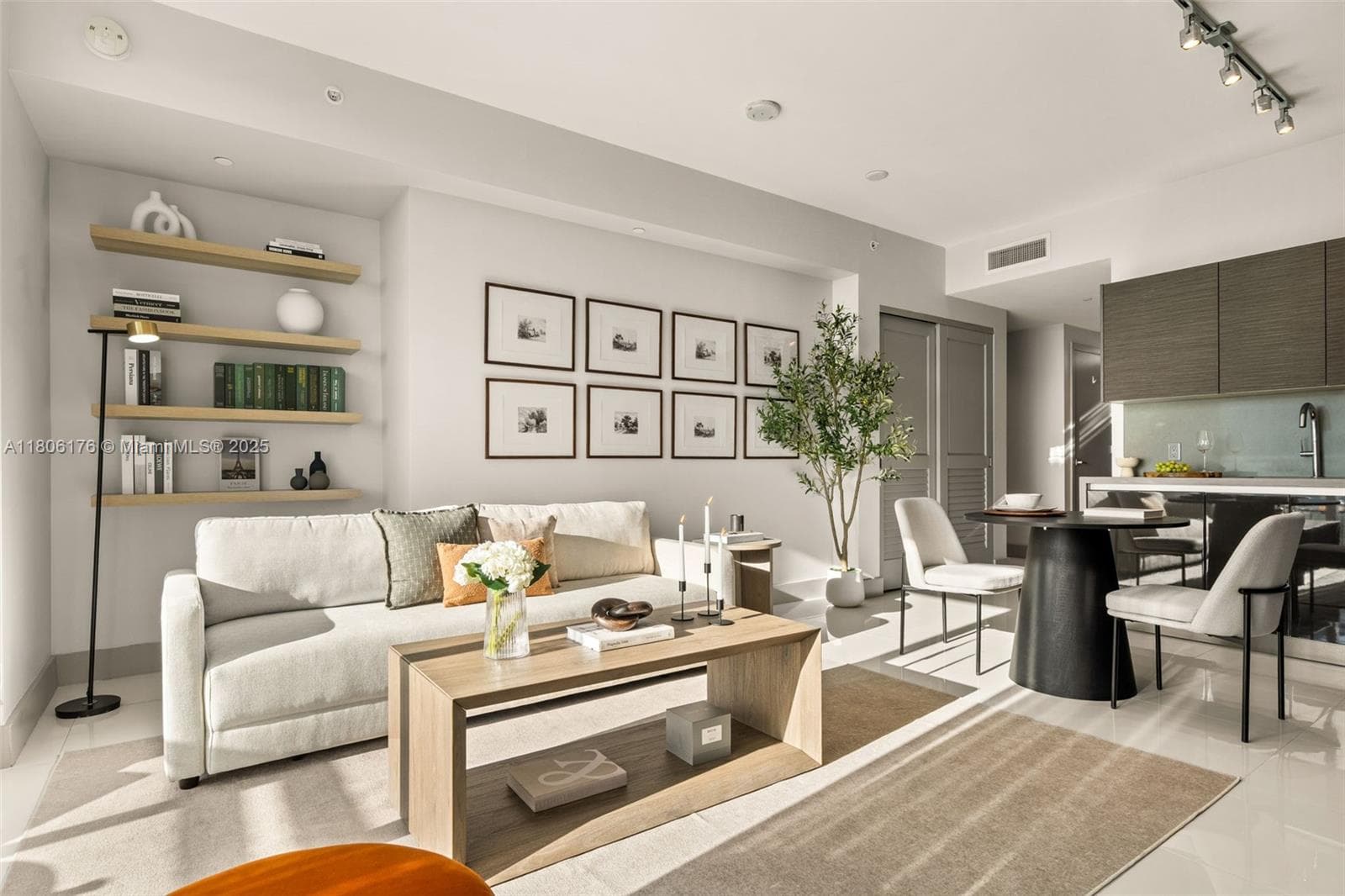 1080 Brickell Ave # 3905, Miami FL 33131 — 9