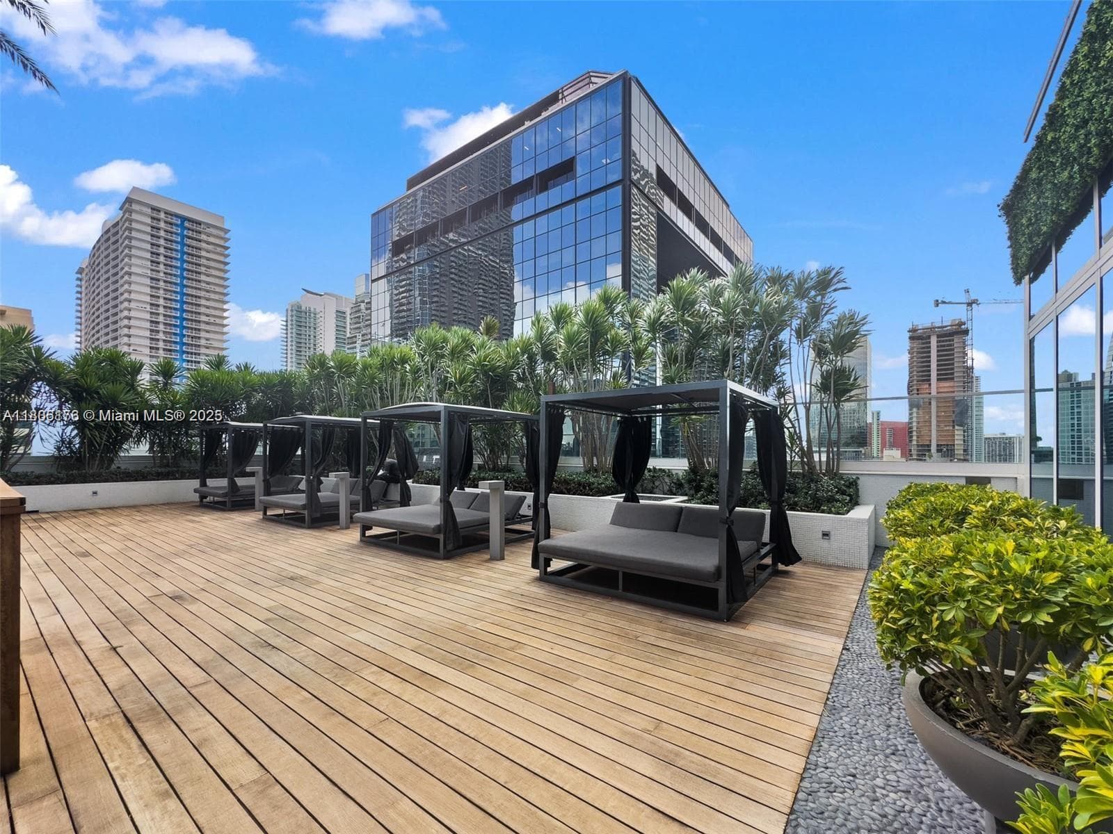 1080 Brickell Ave # 3905, Miami FL 33131 — 18