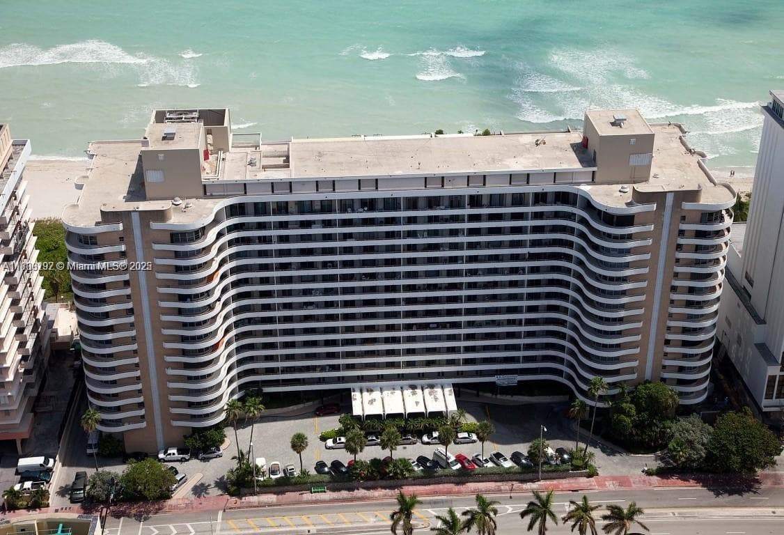 5555 Collins Ave # 14U, Miami Beach FL 33140 — 6