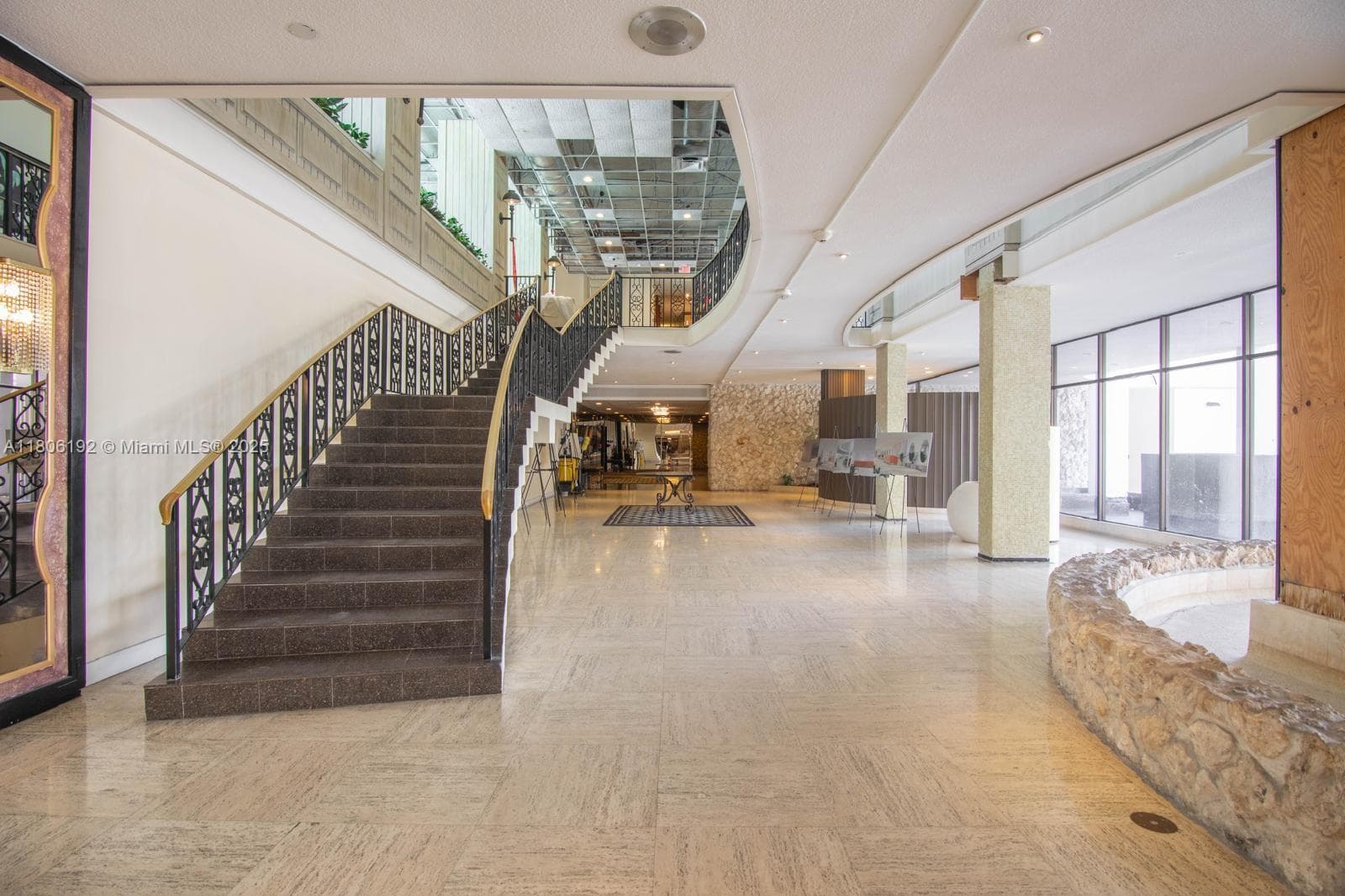 5555 Collins Ave # 14U, Miami Beach FL 33140 — 18