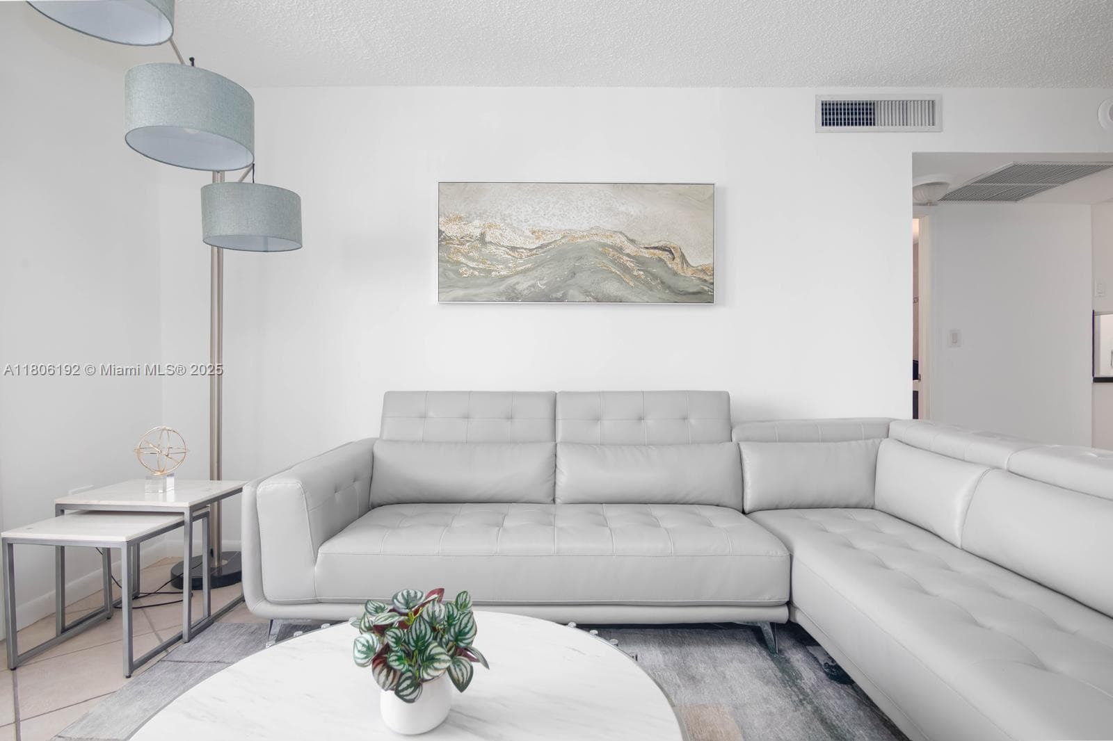 5555 Collins Ave # 14U, Miami Beach FL 33140 — 39
