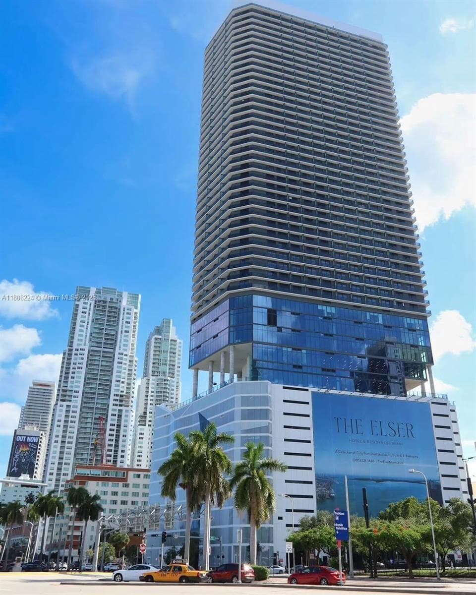 398 NE 5th St # 1619, Miami FL 33132 — 2