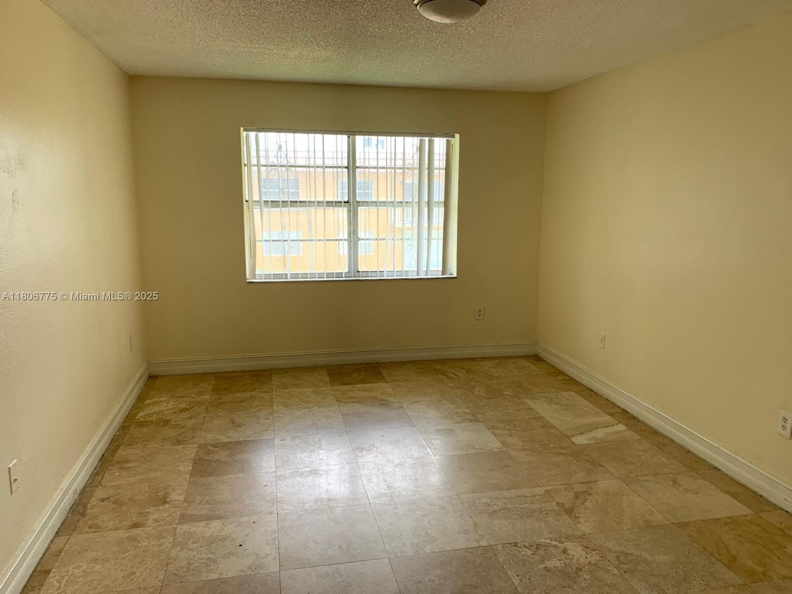 505 NW 177th St # 211, Miami Gardens FL 33169 — 2