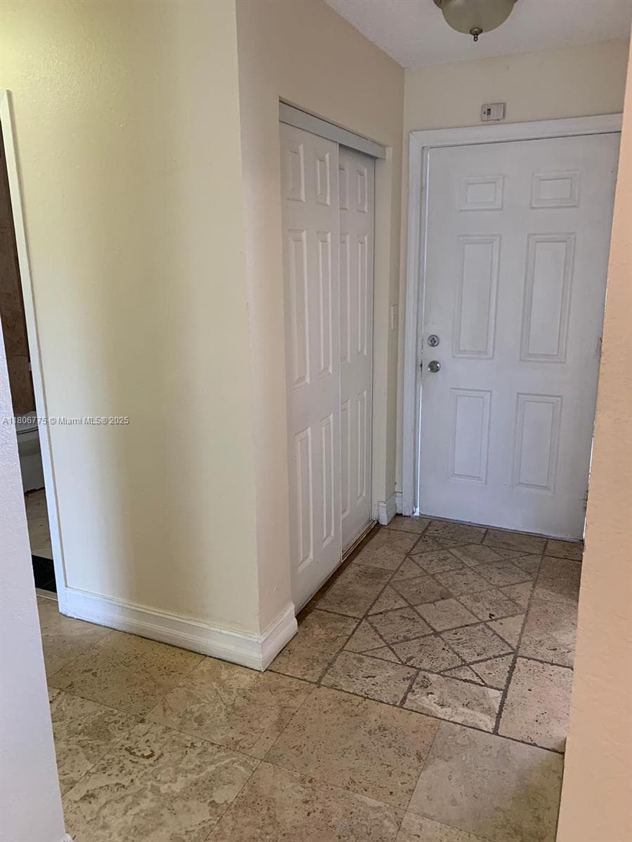 505 NW 177th St # 211, Miami Gardens FL 33169 — 6