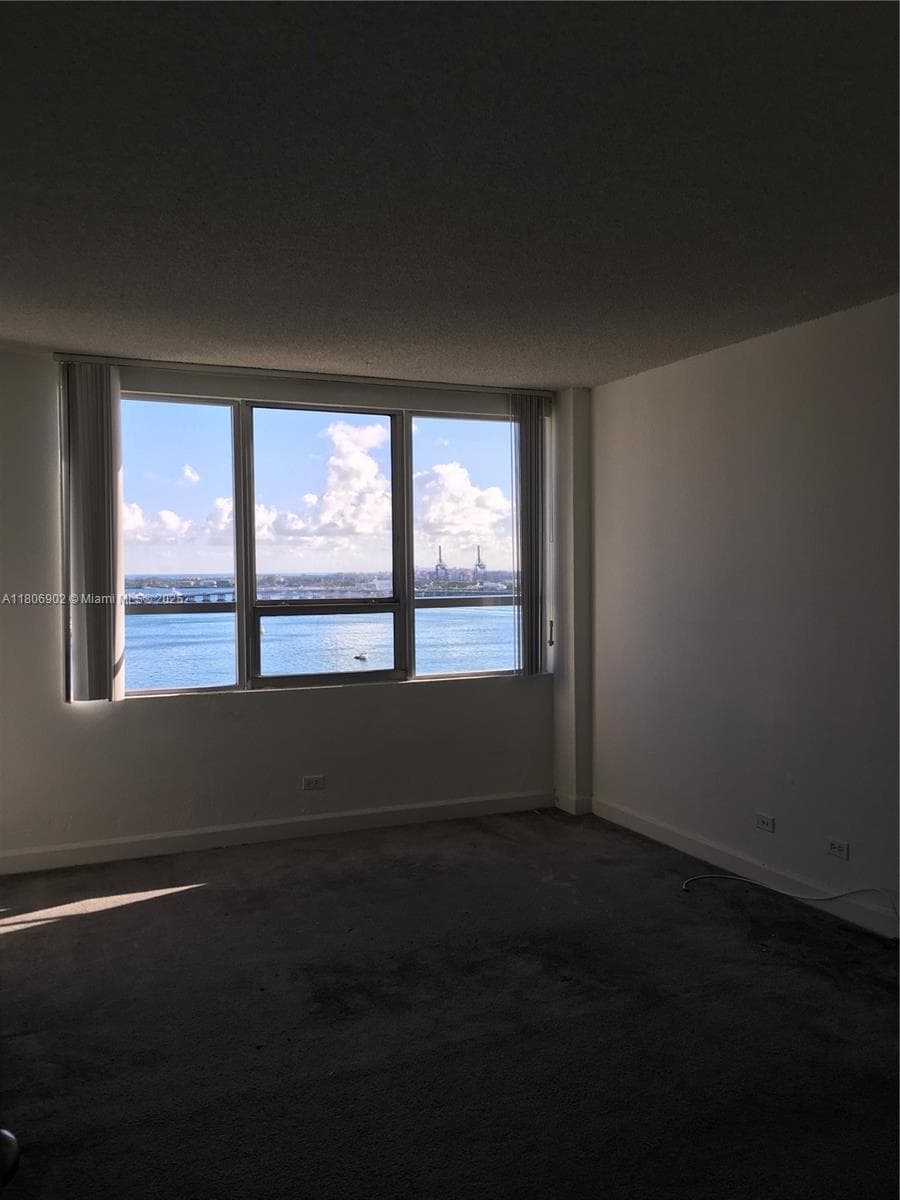 1500 Bay Rd # 1532S, Miami Beach FL 33139 — 39