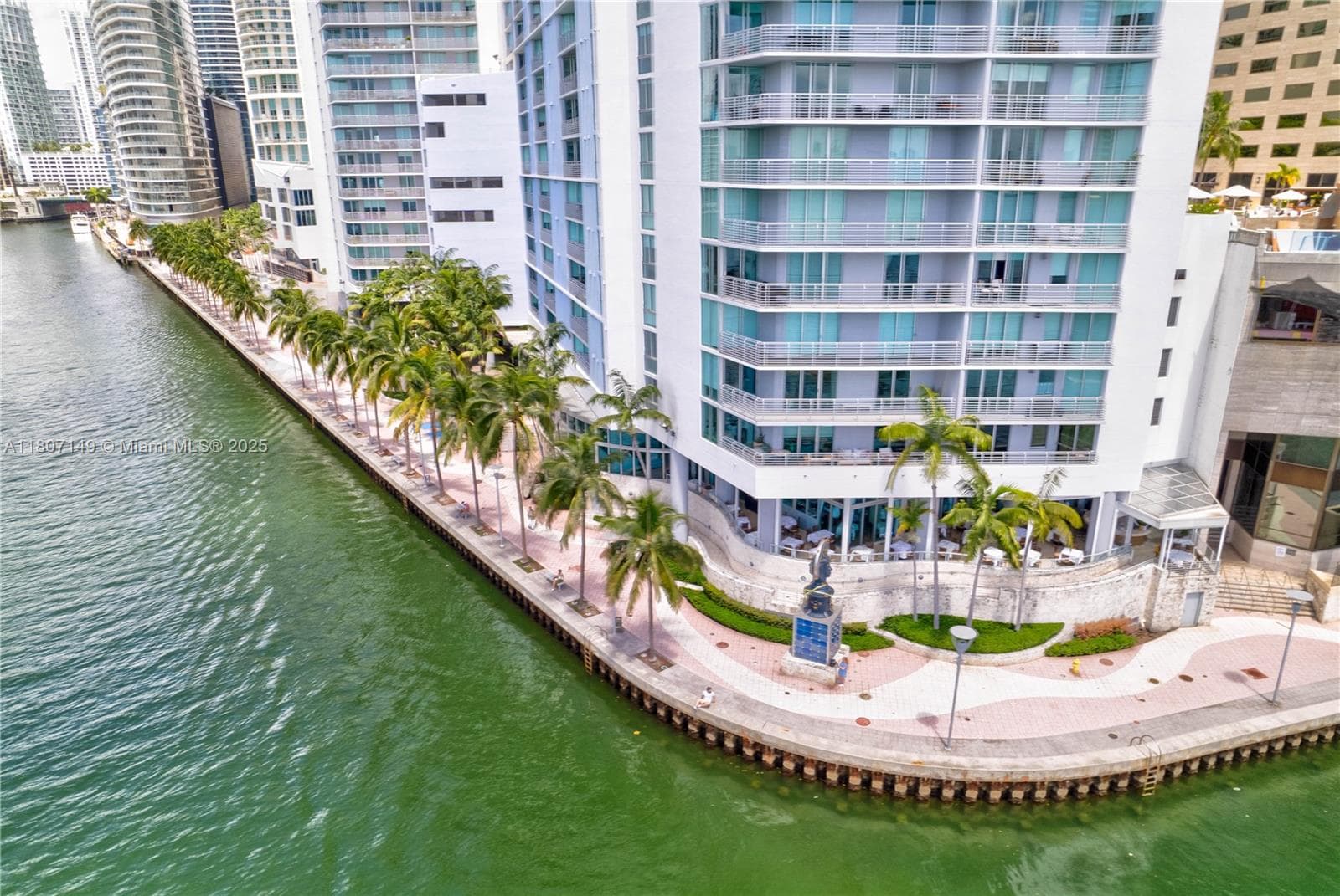 335 S Biscayne Blvd # 1006, Miami FL 33131 — 4