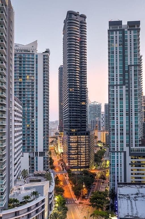 1000 Brickell Plz # 2705, Miami FL 33131 — 2