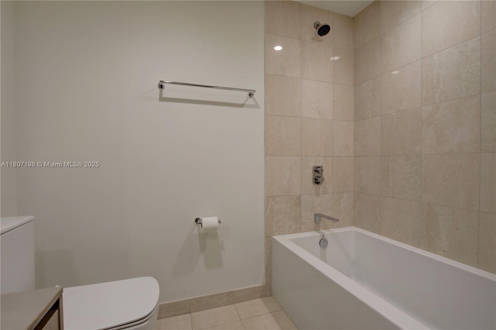 1000 Brickell Plz # 2705, Miami FL 33131 — 30