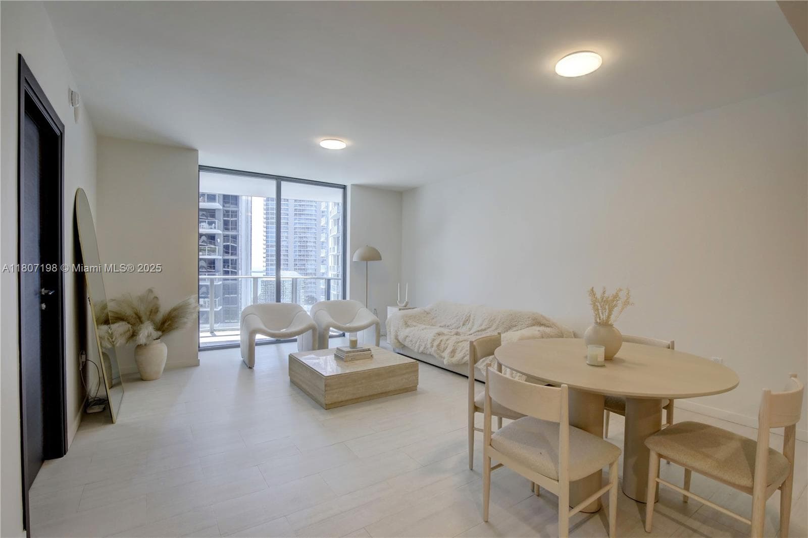 1000 Brickell Plz # 2705, Miami FL 33131 — 14
