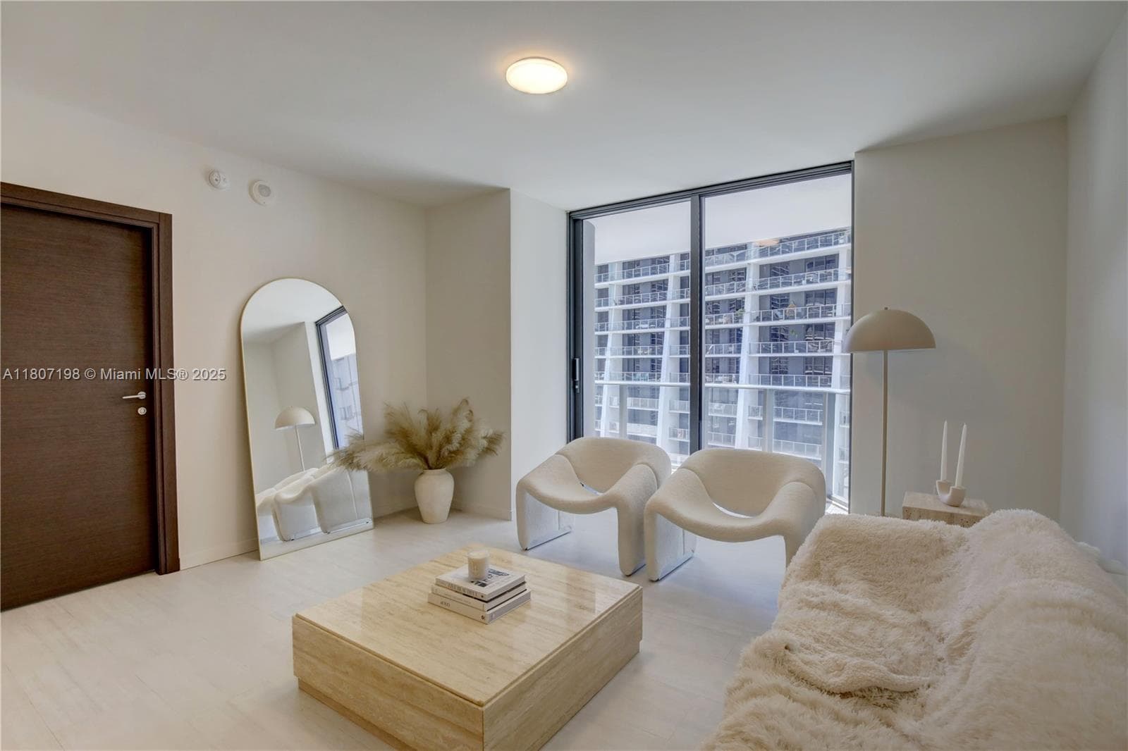1000 Brickell Plz # 2705, Miami FL 33131 — 11