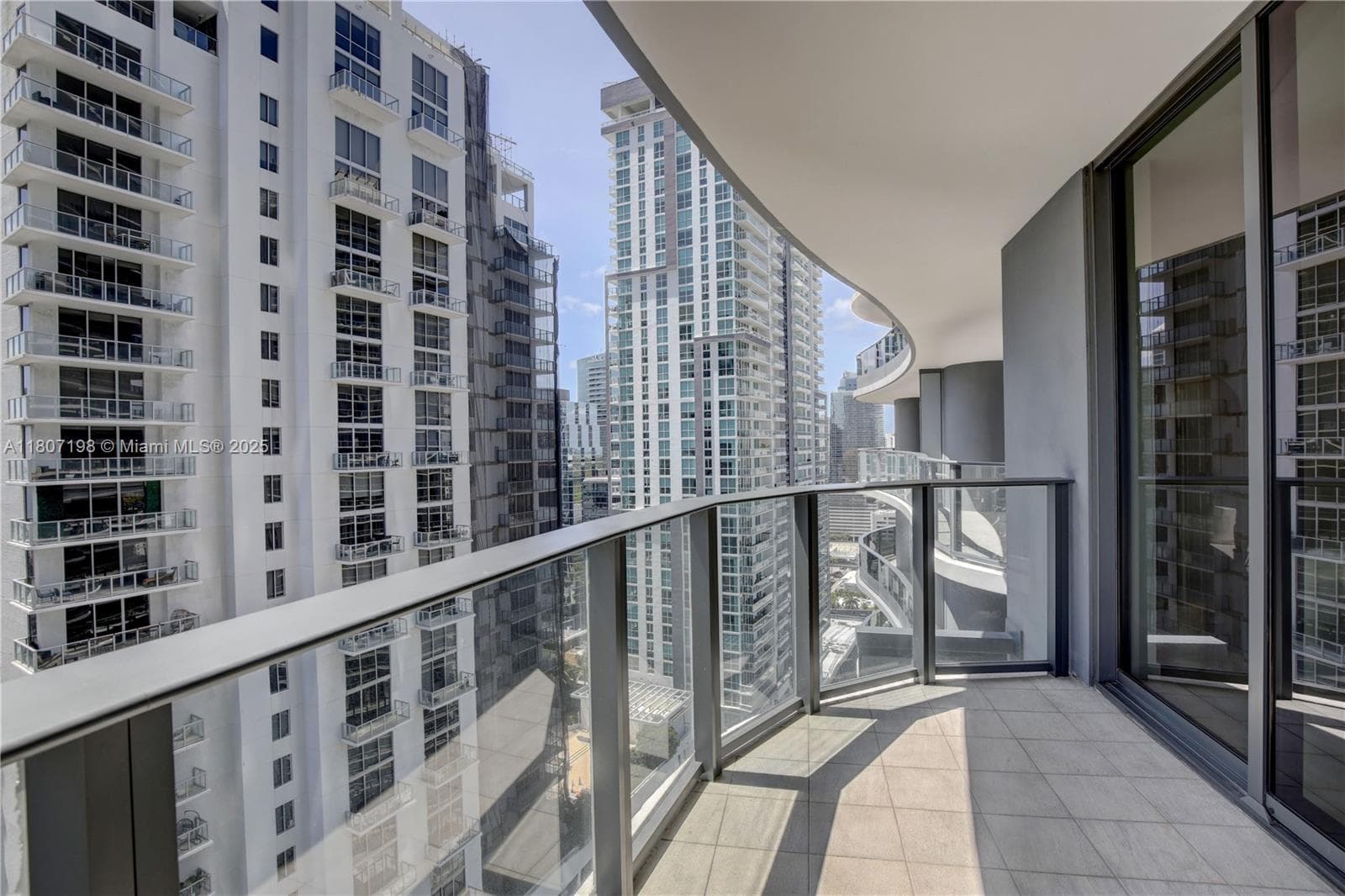 1000 Brickell Plz # 2705, Miami FL 33131 — 35