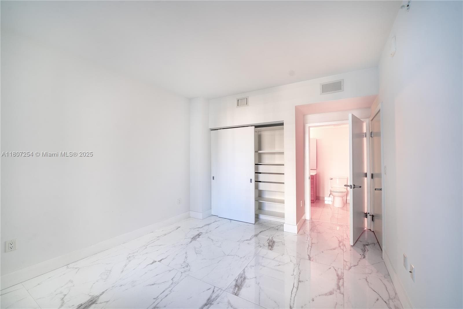 16385 Biscayne Blvd # 417, North Miami Beach FL 33160 — 8
