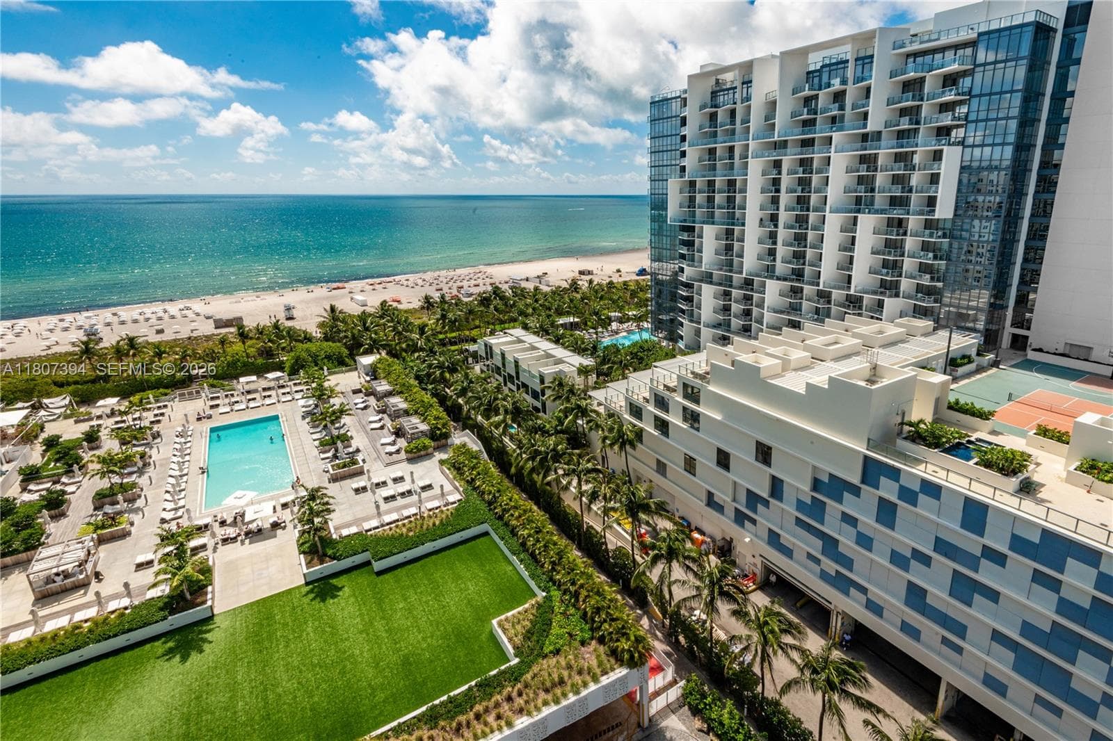 2301 Collins Ave # 1538, Miami Beach FL 33139 — 33