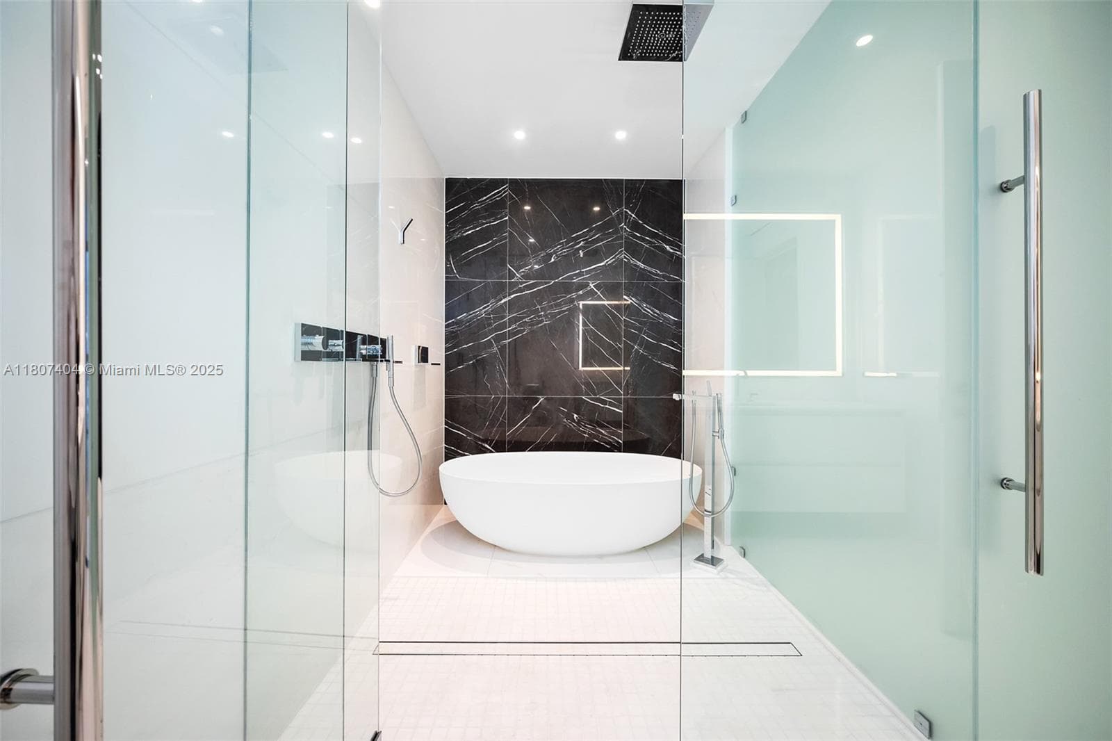 300 Biscayne Blvd Way # 3509, Miami FL 33131 — 22