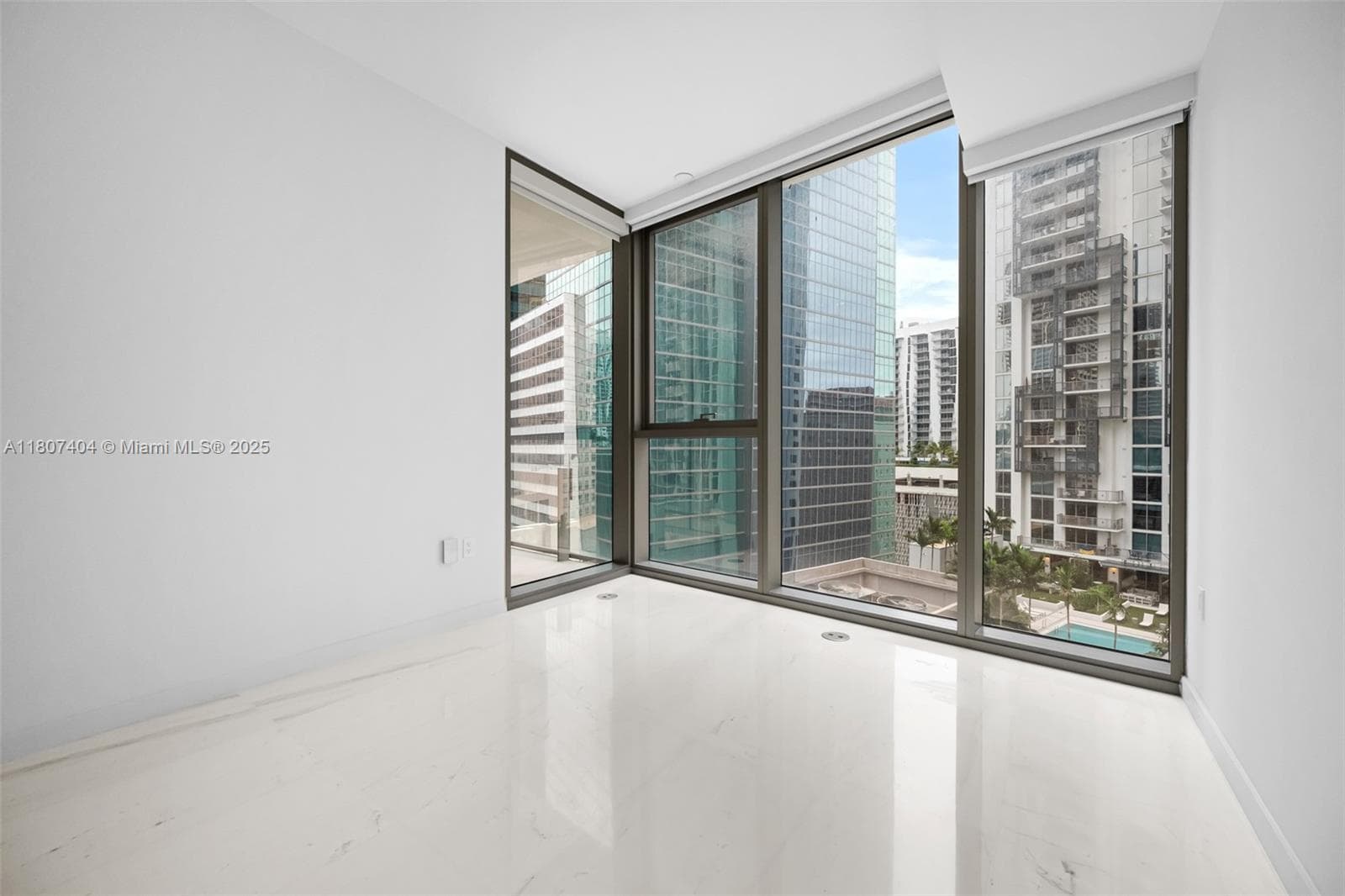 300 Biscayne Blvd Way # 3509, Miami FL 33131 — 14