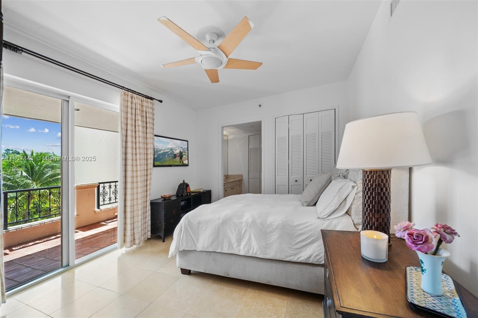 5235 Fisher Island Dr # 5235, Miami Beach FL 33109 — 24