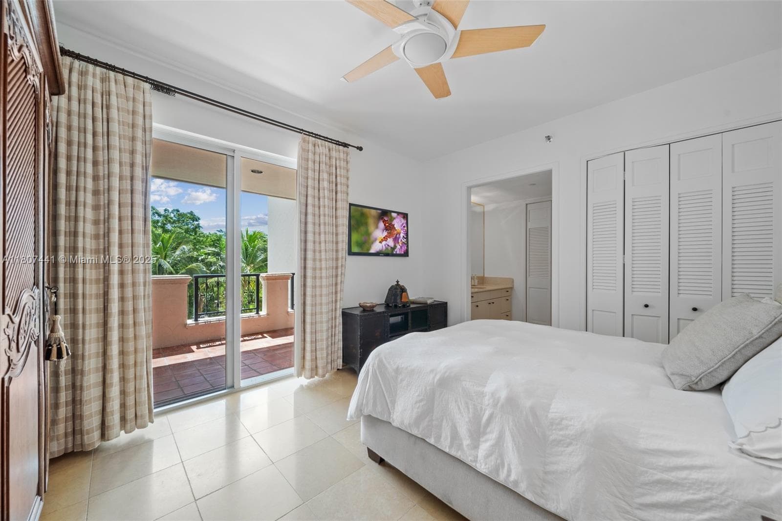 5235 Fisher Island Dr # 5235, Miami Beach FL 33109 — 25