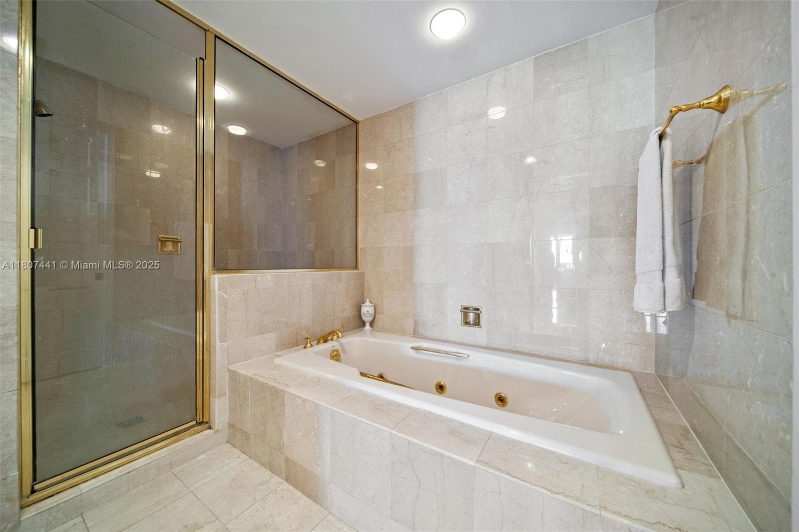 5235 Fisher Island Dr # 5235, Miami Beach FL 33109 — 21