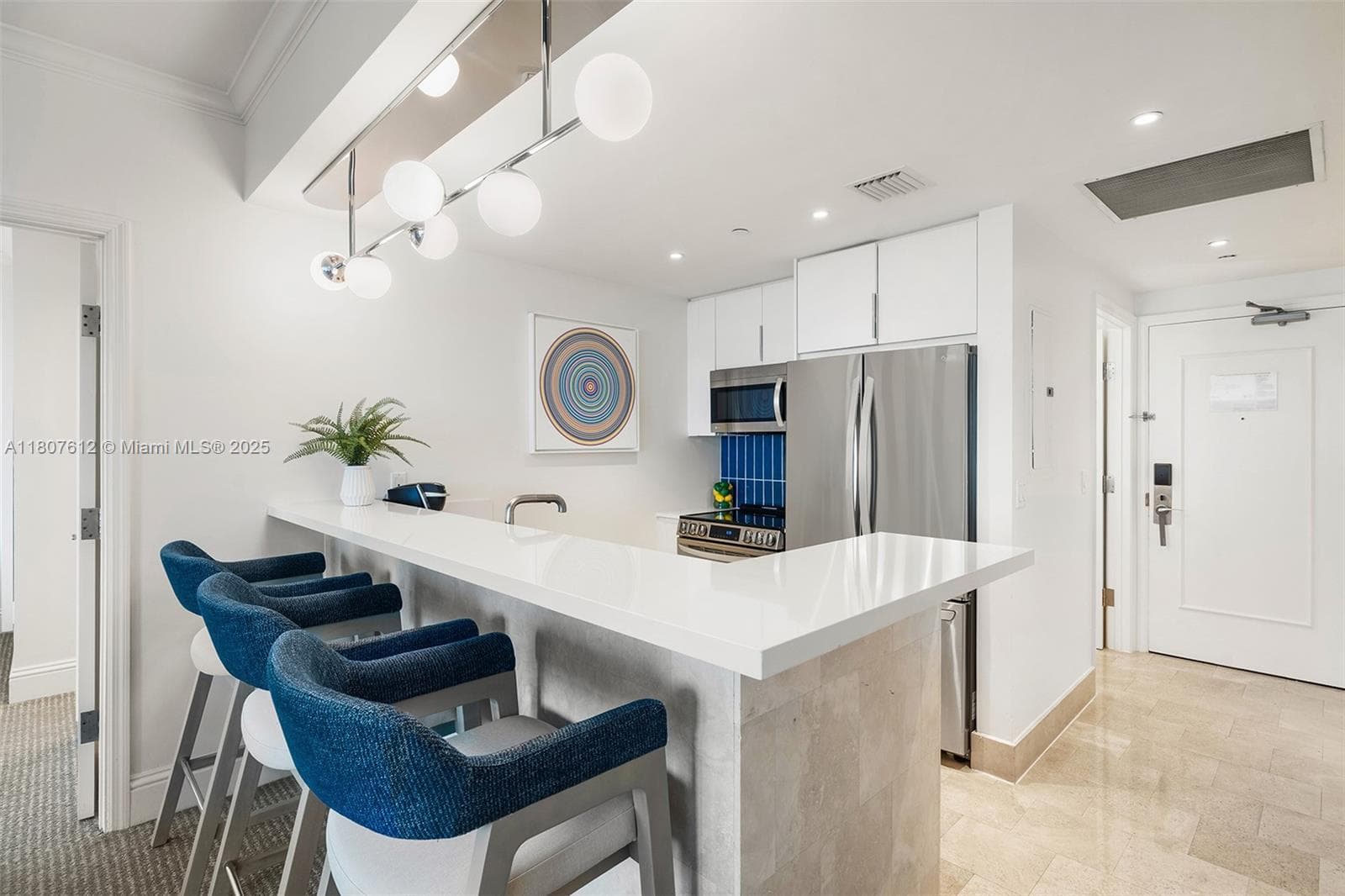 4401 Collins Ave # 3505, Miami Beach FL 33140 — 6
