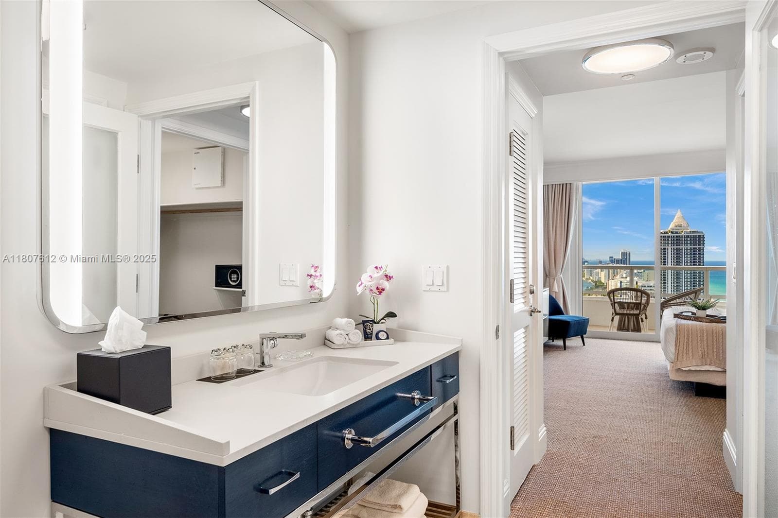 4401 Collins Ave # 3505, Miami Beach FL 33140 — 17
