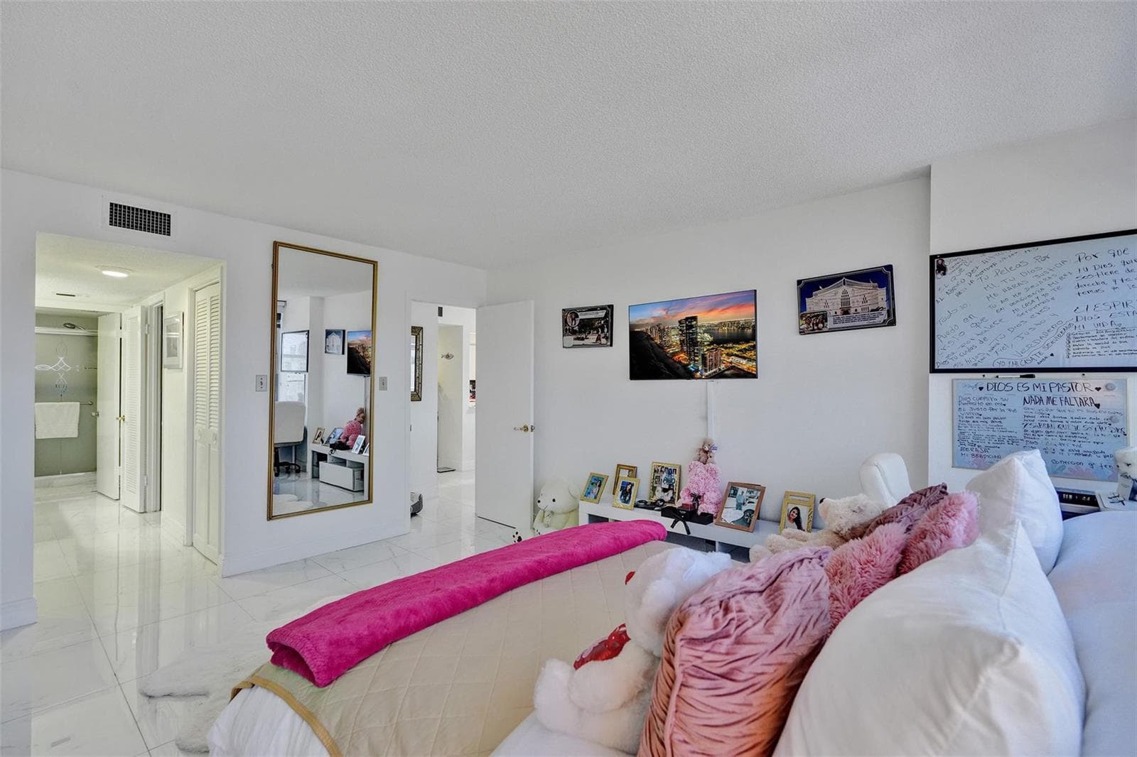 18041 SE Biscayne Boulevard # 503, Aventura FL 33160 — 42
