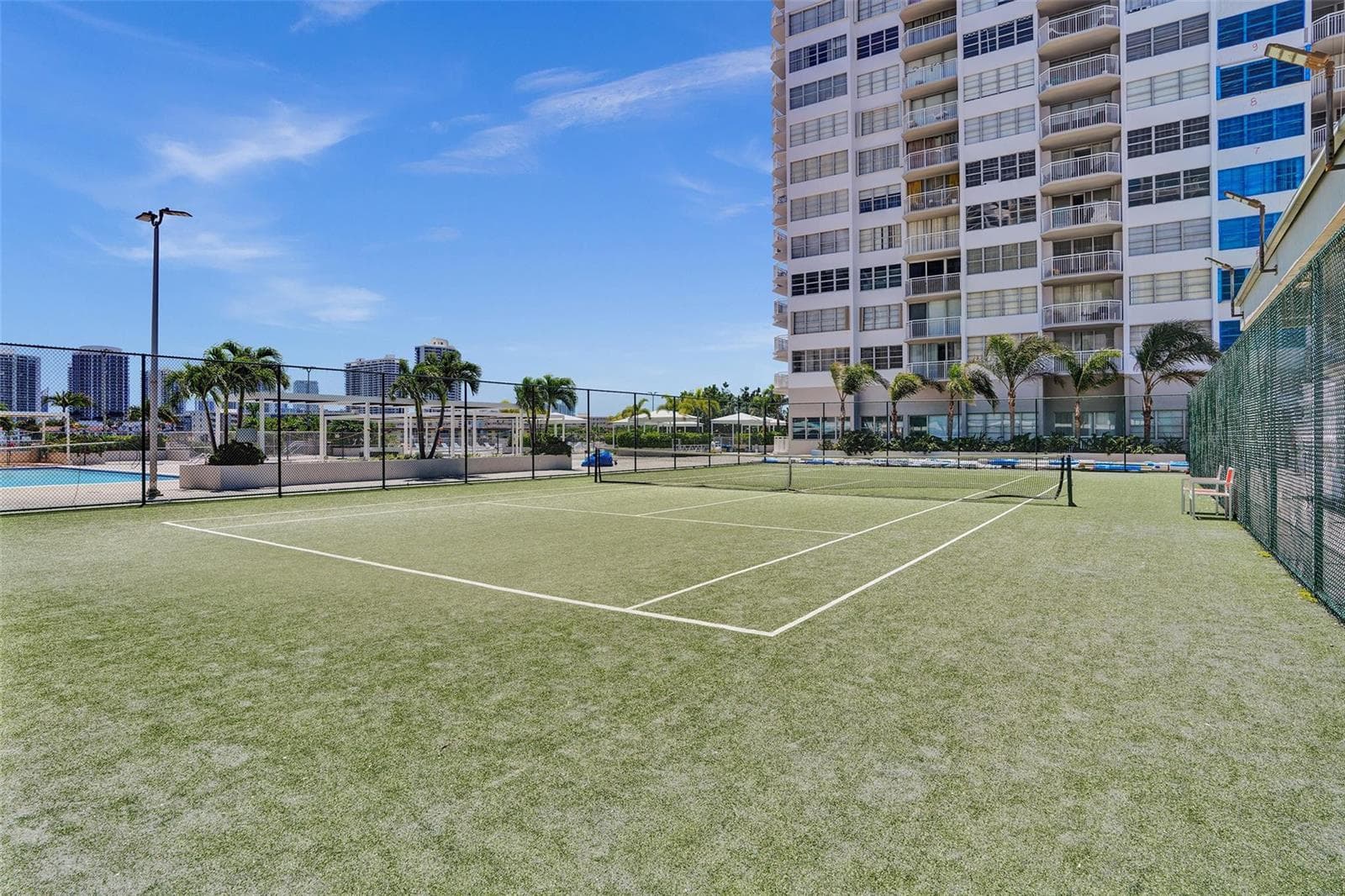 18041 SE Biscayne Boulevard # 503, Aventura FL 33160 — 48