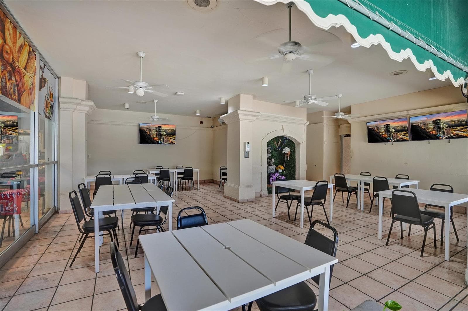 18041 SE Biscayne Boulevard # 503, Aventura FL 33160 — 29