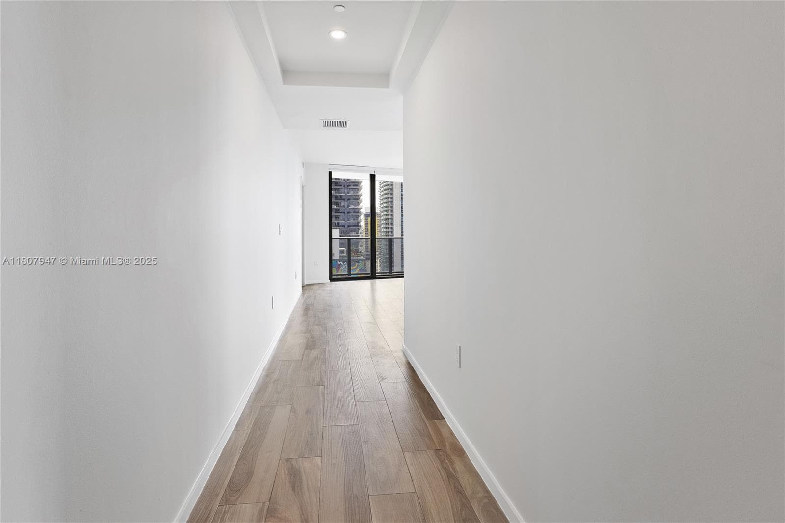 801 S Miami Ave # 2201, Miami FL 33130 — 13