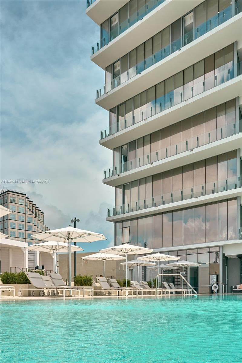 300 Biscayne Blvd Way # 3104, Miami FL 33131 — 56