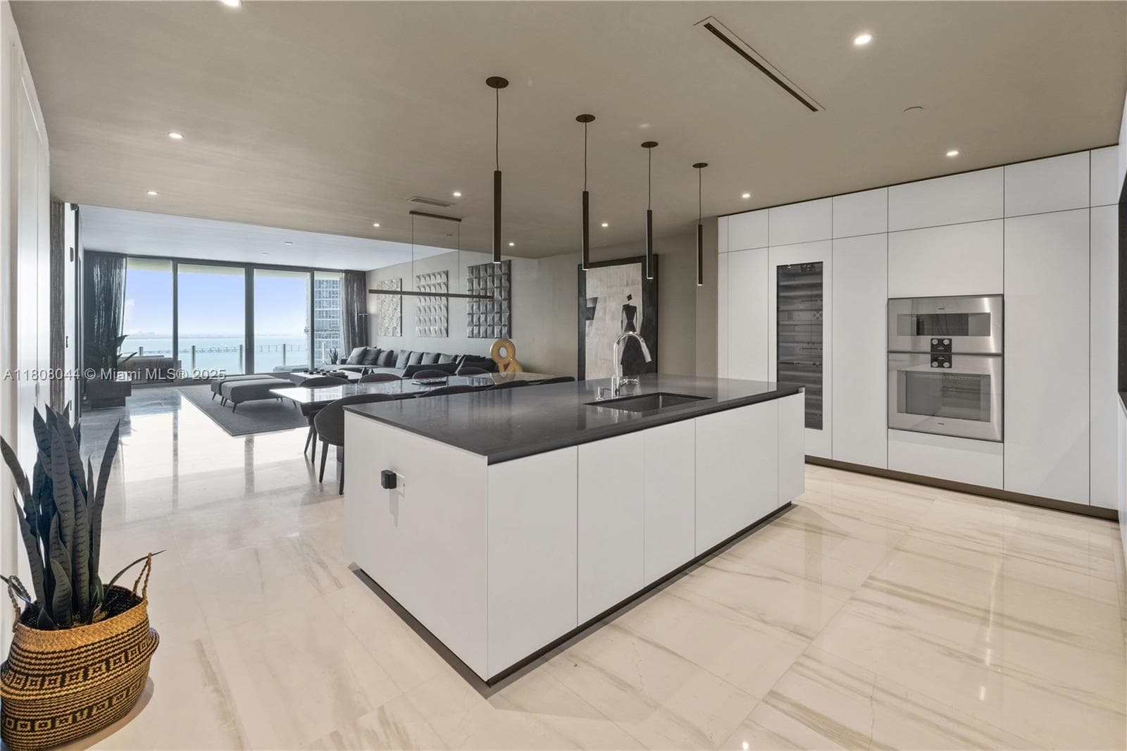 300 Biscayne Blvd Way # 3104, Miami FL 33131 — 11