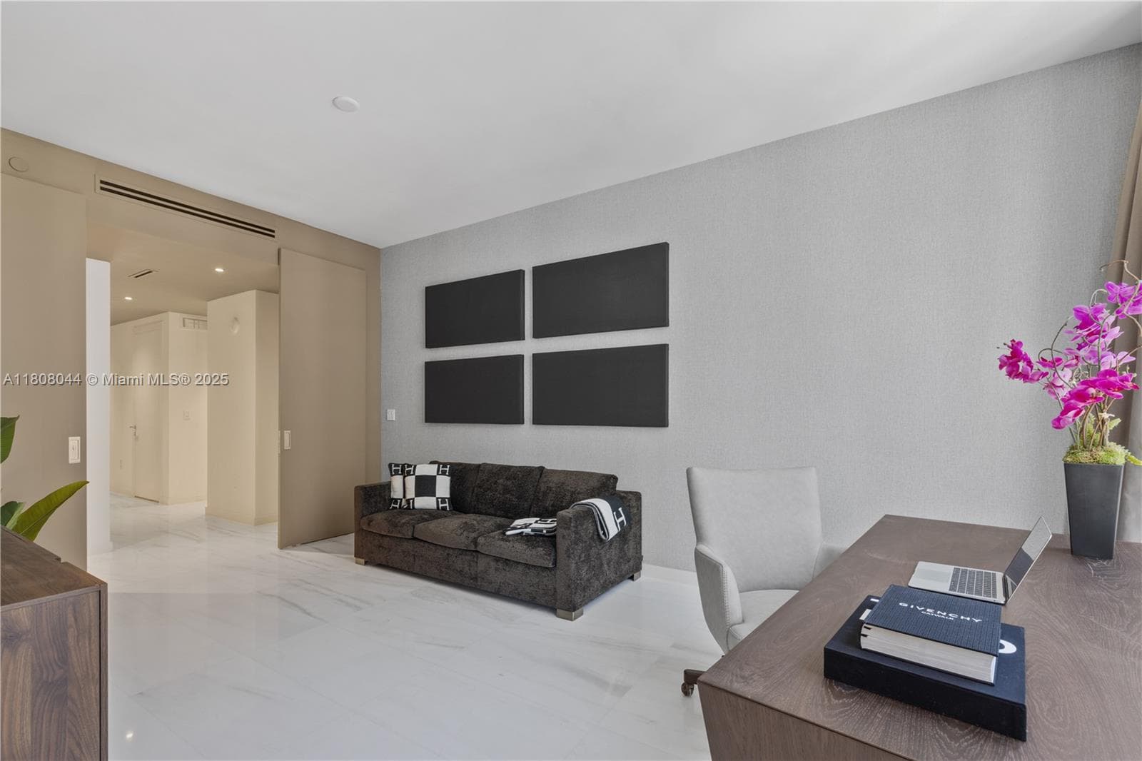 300 Biscayne Blvd Way # 3104, Miami FL 33131 — 29