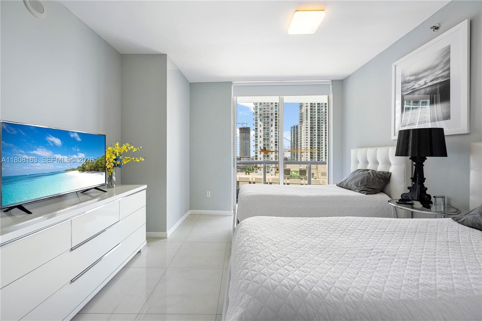 485 Brickell Ave # 1604, Miami FL 33131 — 12