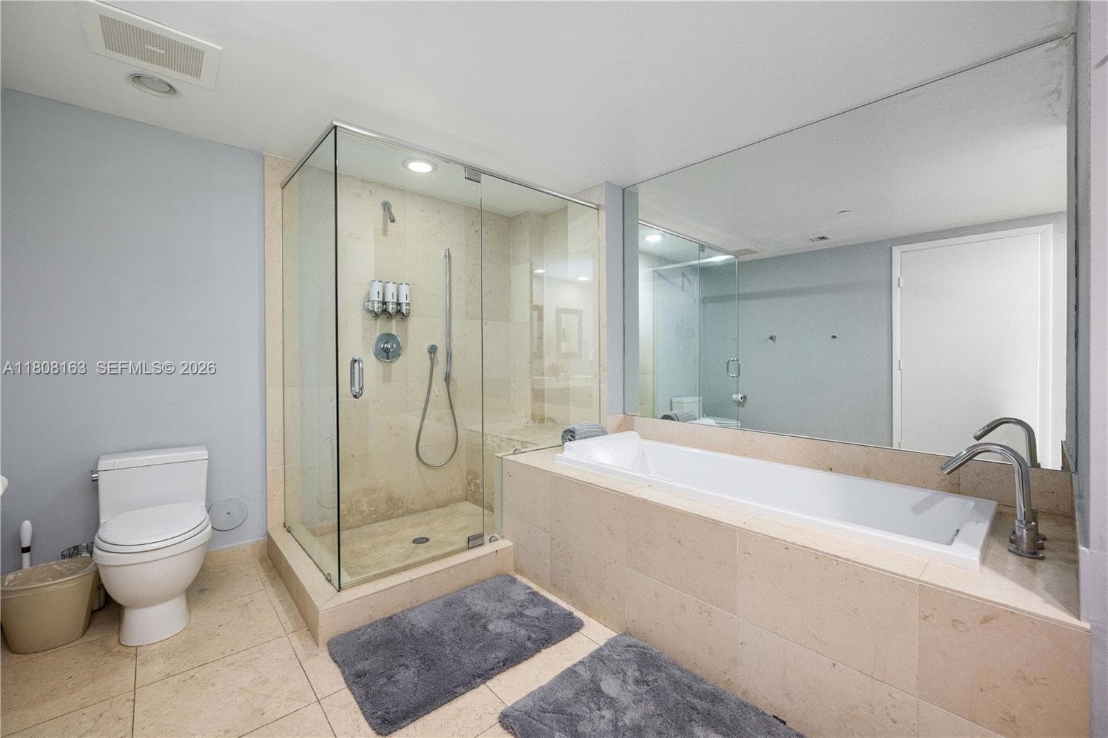 485 Brickell Ave # 1604, Miami FL 33131 — 11