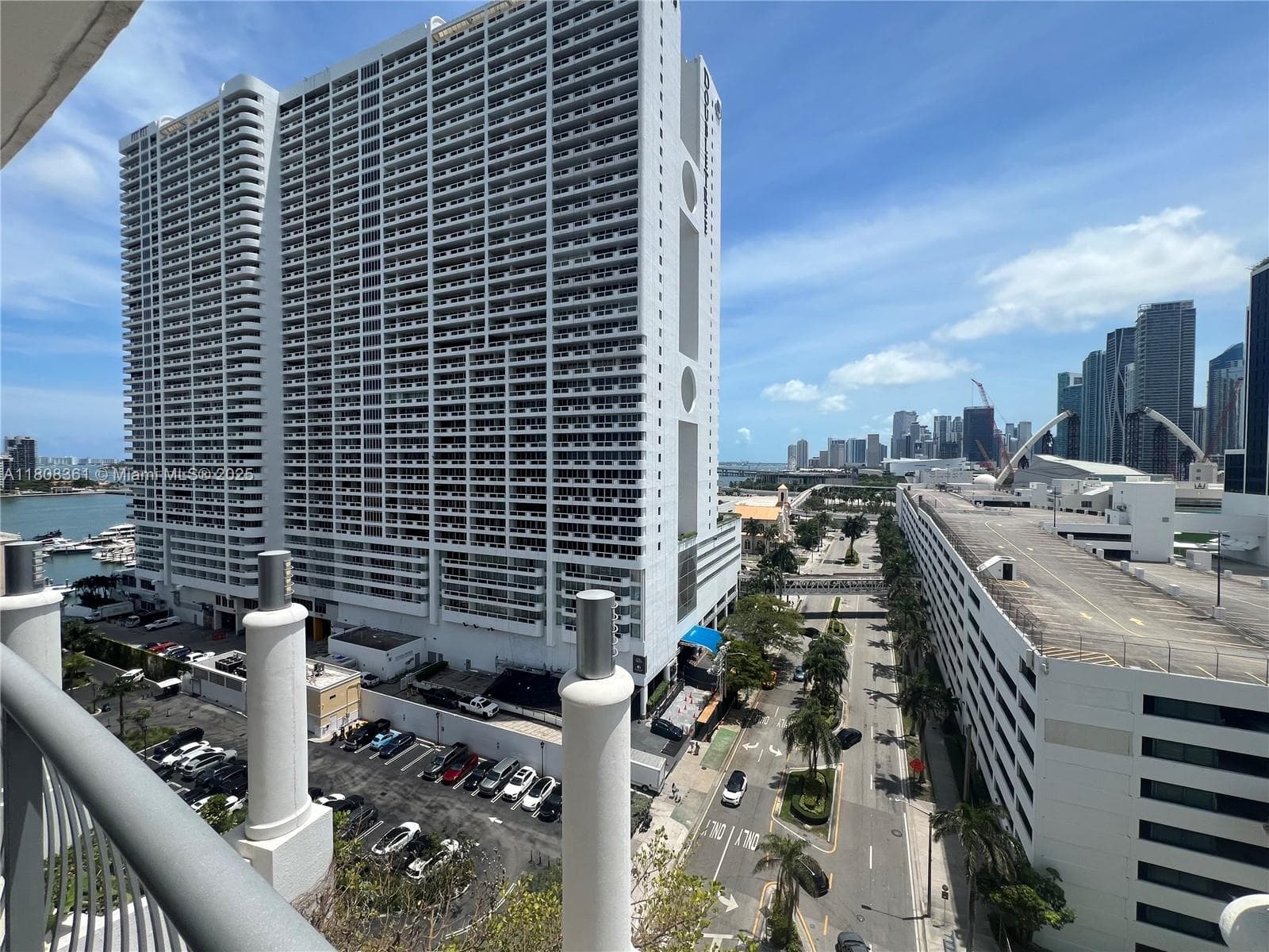 1750 N Bayshore Dr # 1410, Miami FL 33132 — 1