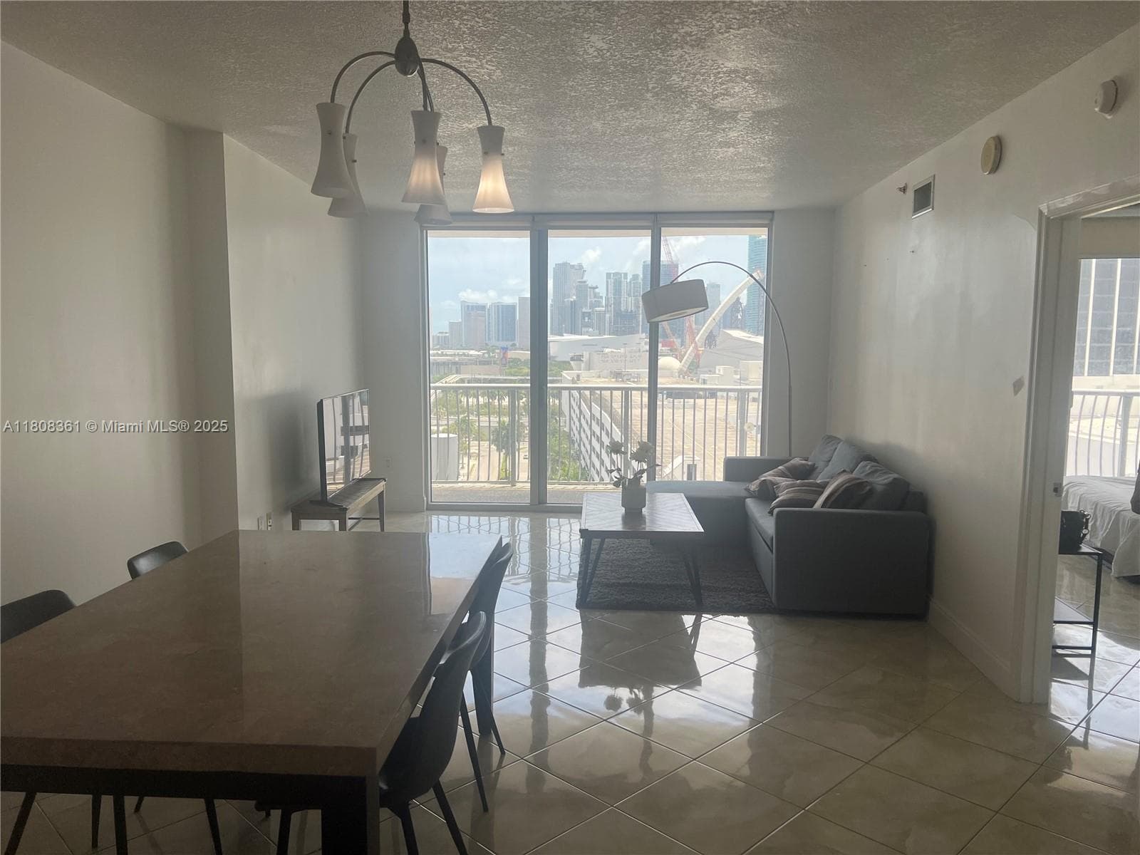 1750 N Bayshore Dr # 1410, Miami FL 33132 — 5