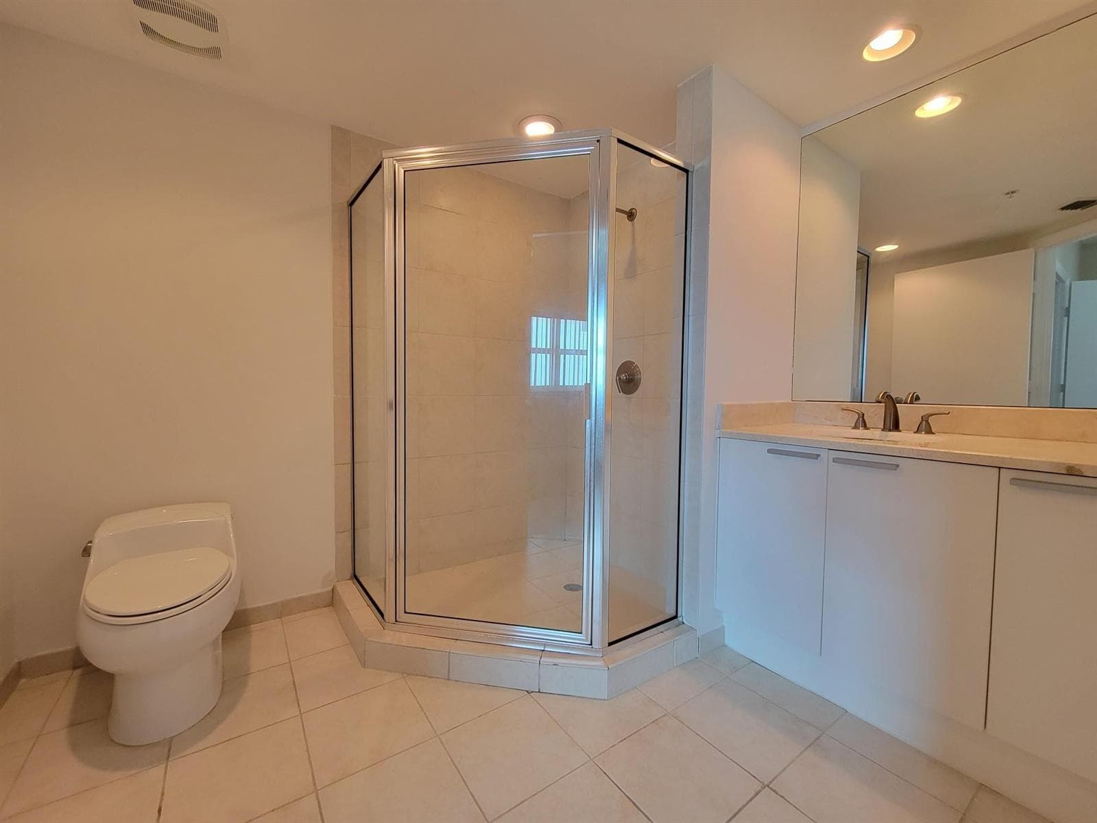 15051 Royal Oaks Lane # 902, North Miami FL 33181 — 6