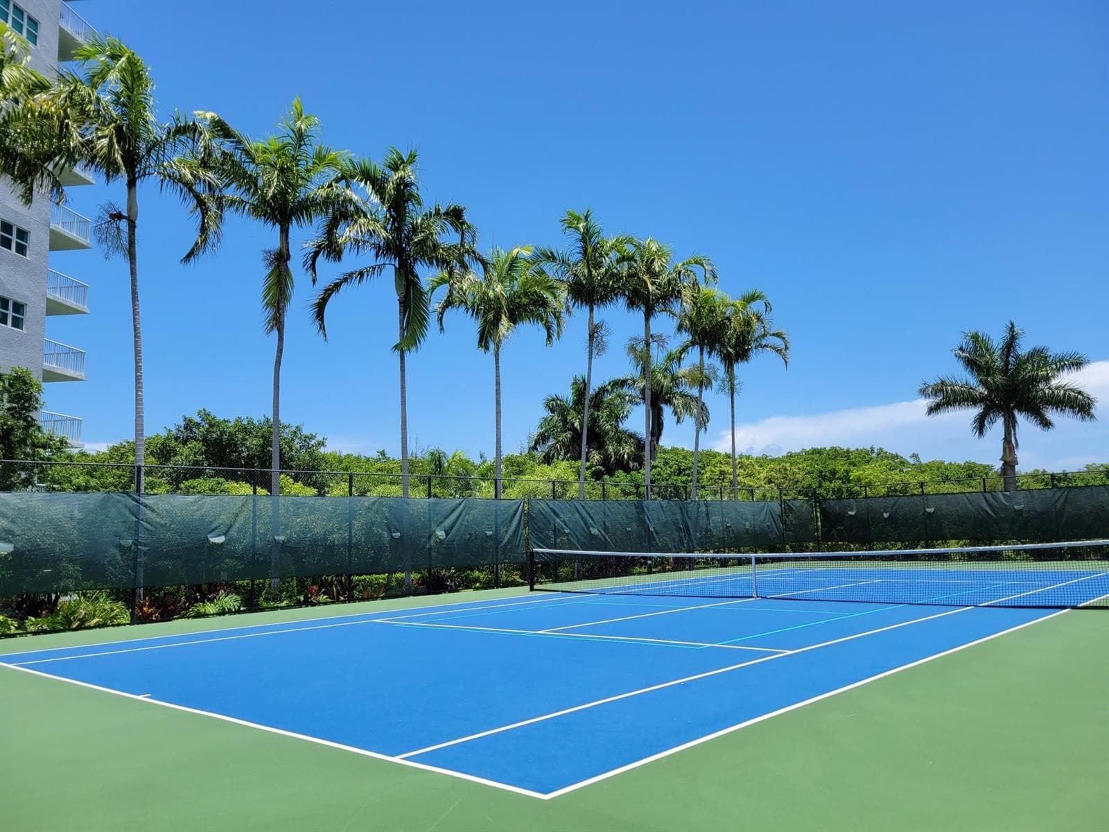 15051 Royal Oaks Lane # 902, North Miami FL 33181 — 11